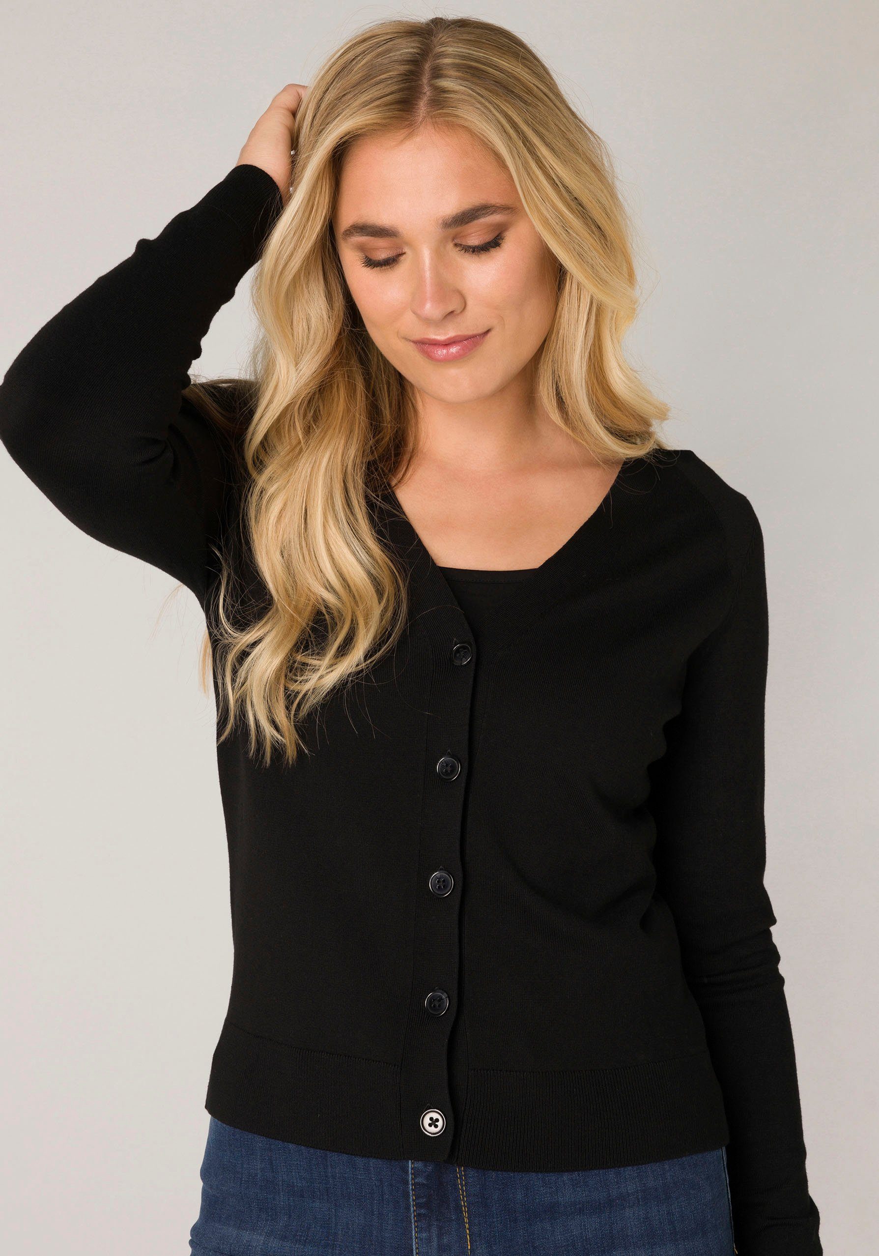 Es ist der letzte Schrei! Base Level Strickjacke BAS-YVON black Cardigan