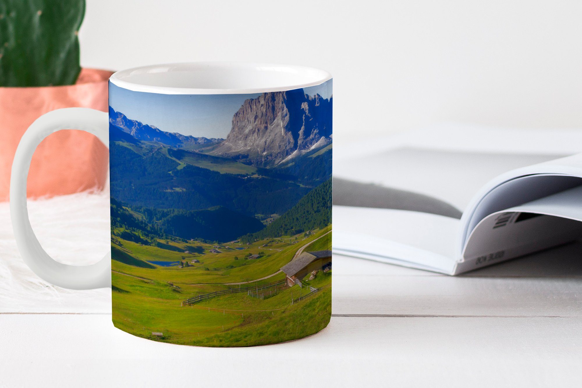 Keramik, Geschenk MuchoWow Becher, - Kuh - Berg Tasse Teetasse, Alpen, Teetasse, Kaffeetassen,