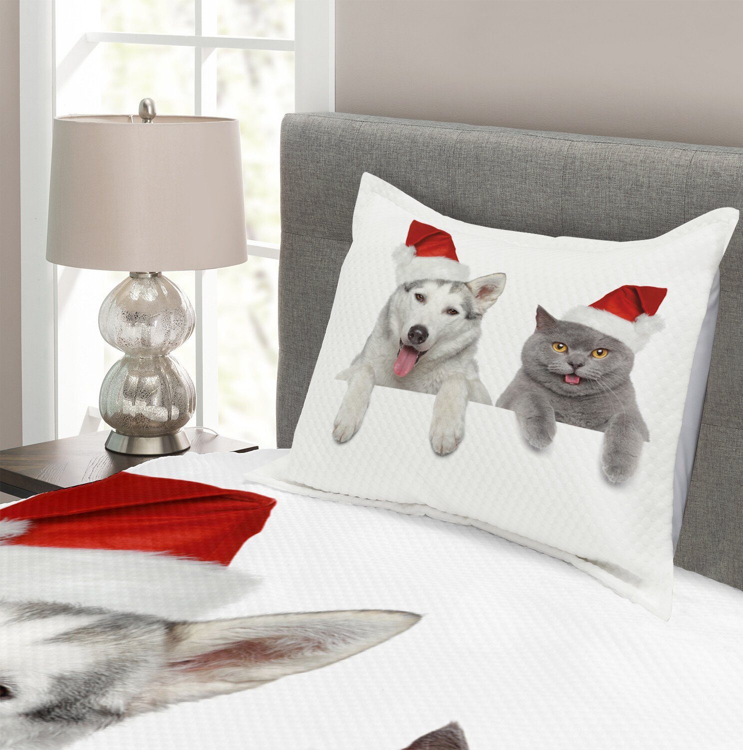 Tagesdecke Set mit Kissenbezügen Rotmützen Abakuhaus, Tiere Weihnachten Waschbar