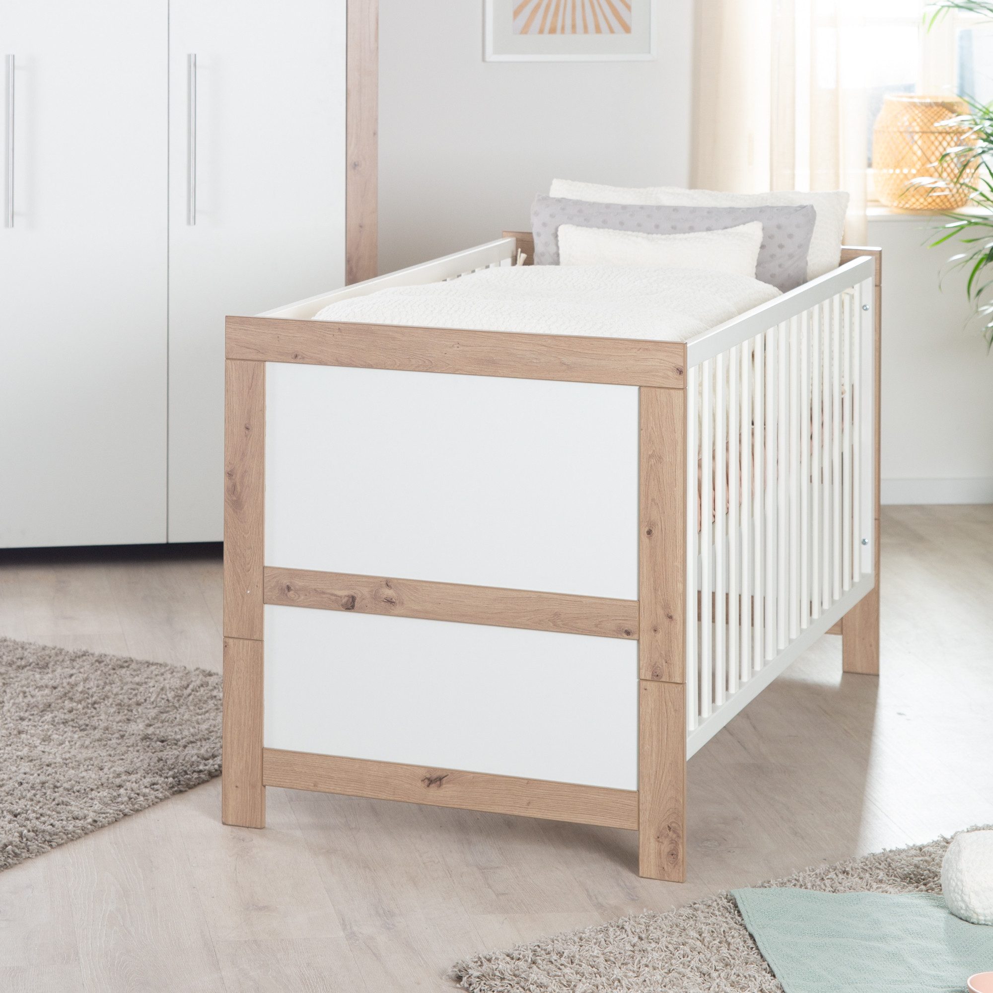 roba® Babybett Malo 70 x 140 cm Liegefläche, aus Holz - Weiß lackiert & Art günstig online kaufen