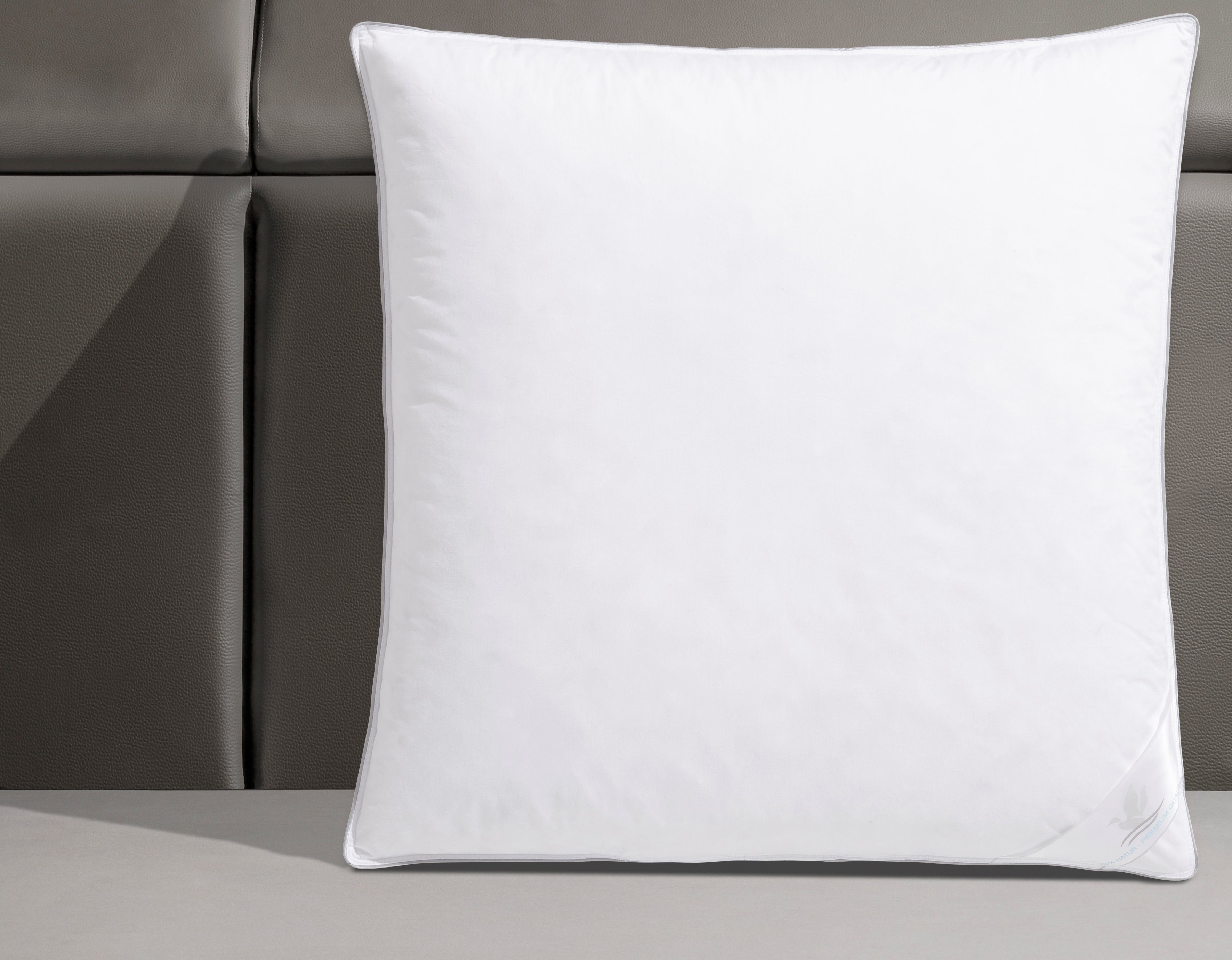 Otto Keller Federkissen Kissen Star aus Federn und Daunen, Füllung: 70% Federn, 30% Daunen, Bezug: Baumwolle, Federkissen, Kopfkissen in 40x80 oder 80x80 cm erhältlich