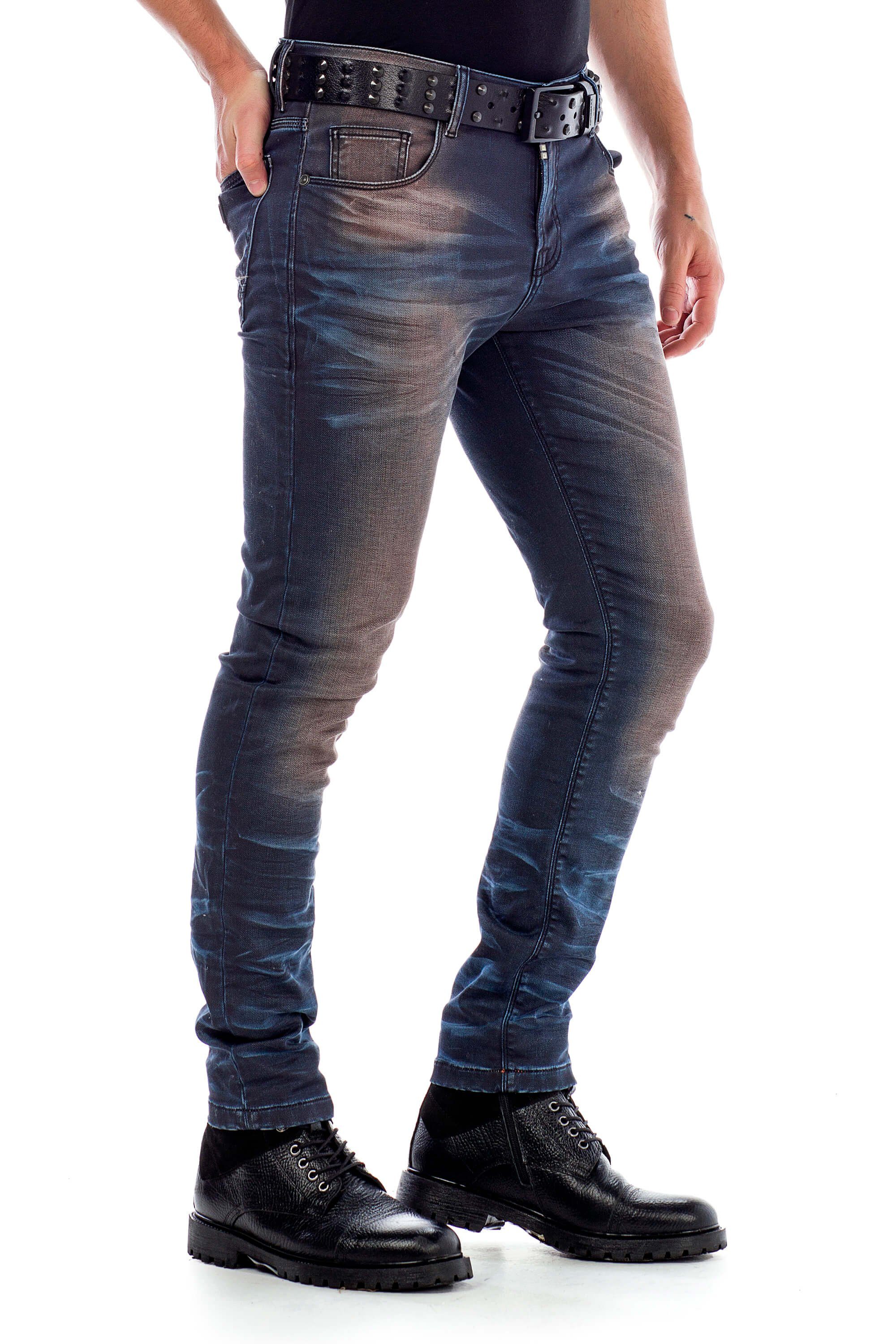 Cipo & Baxx Slim-fit-Jeans im 5-Pocket braun in Fit Style Straight