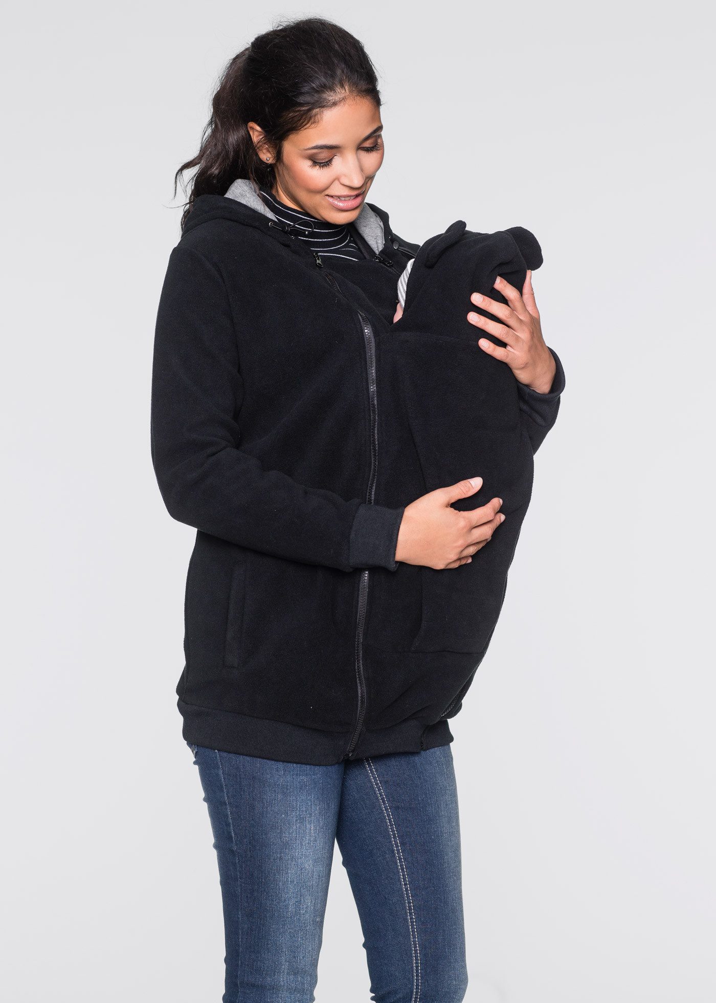 bonprix Umstandsfleecejacke mit herausnehmbarem Baby-Trageeinsatz, mit seitlichen Reißverschlüssen