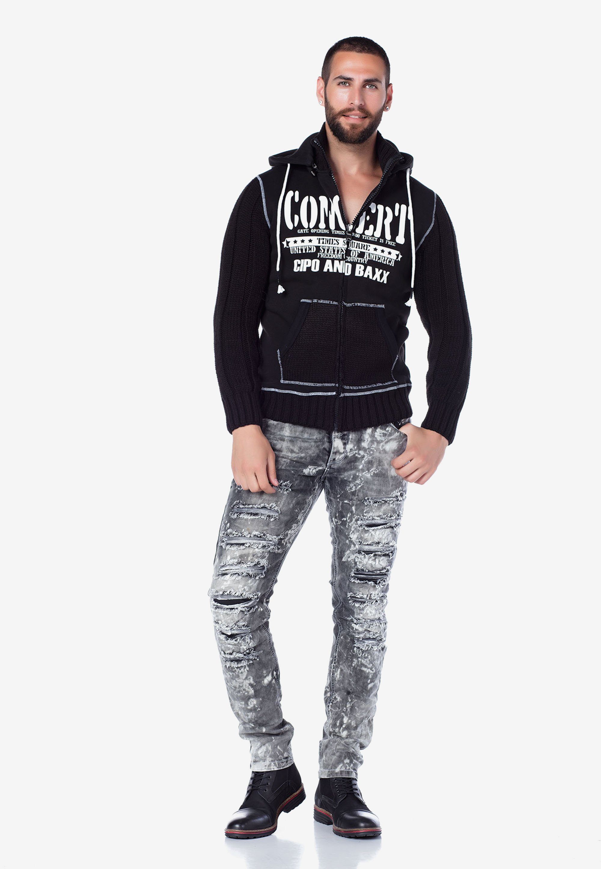 Kapuze mit Prints und Cipo Baxx Front & auf Sweatjacke