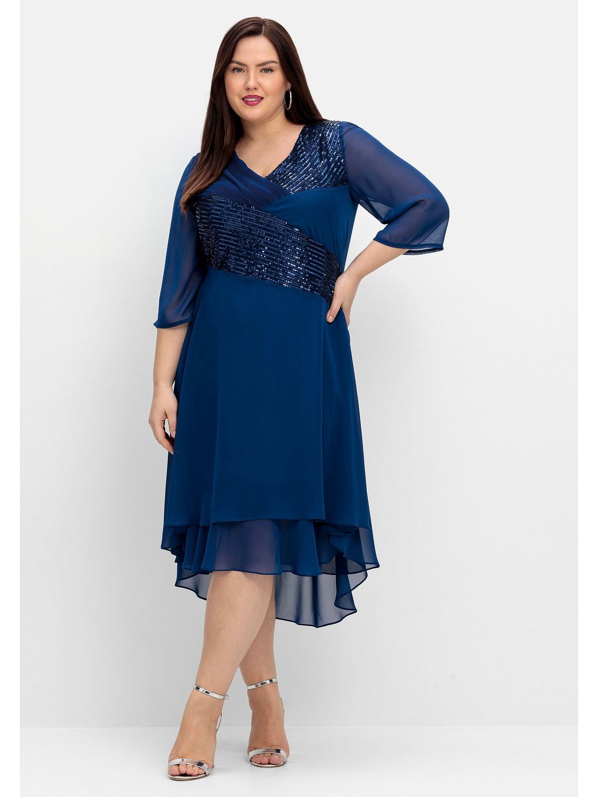 Sheego Abendkleid Große Größen in Wickeloptik, mit Pailletten