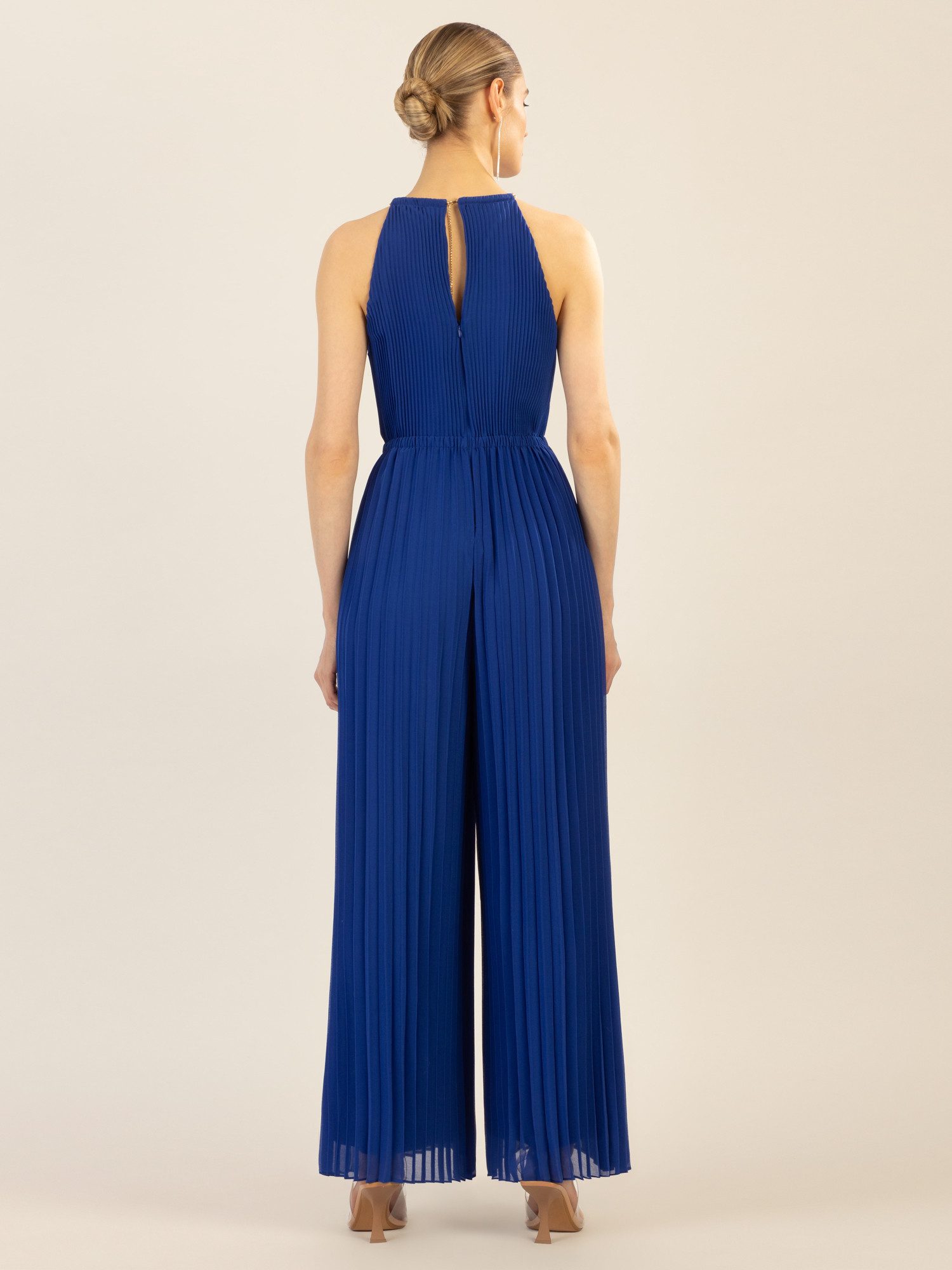Apart Jumpsuit im Neckholder Stil