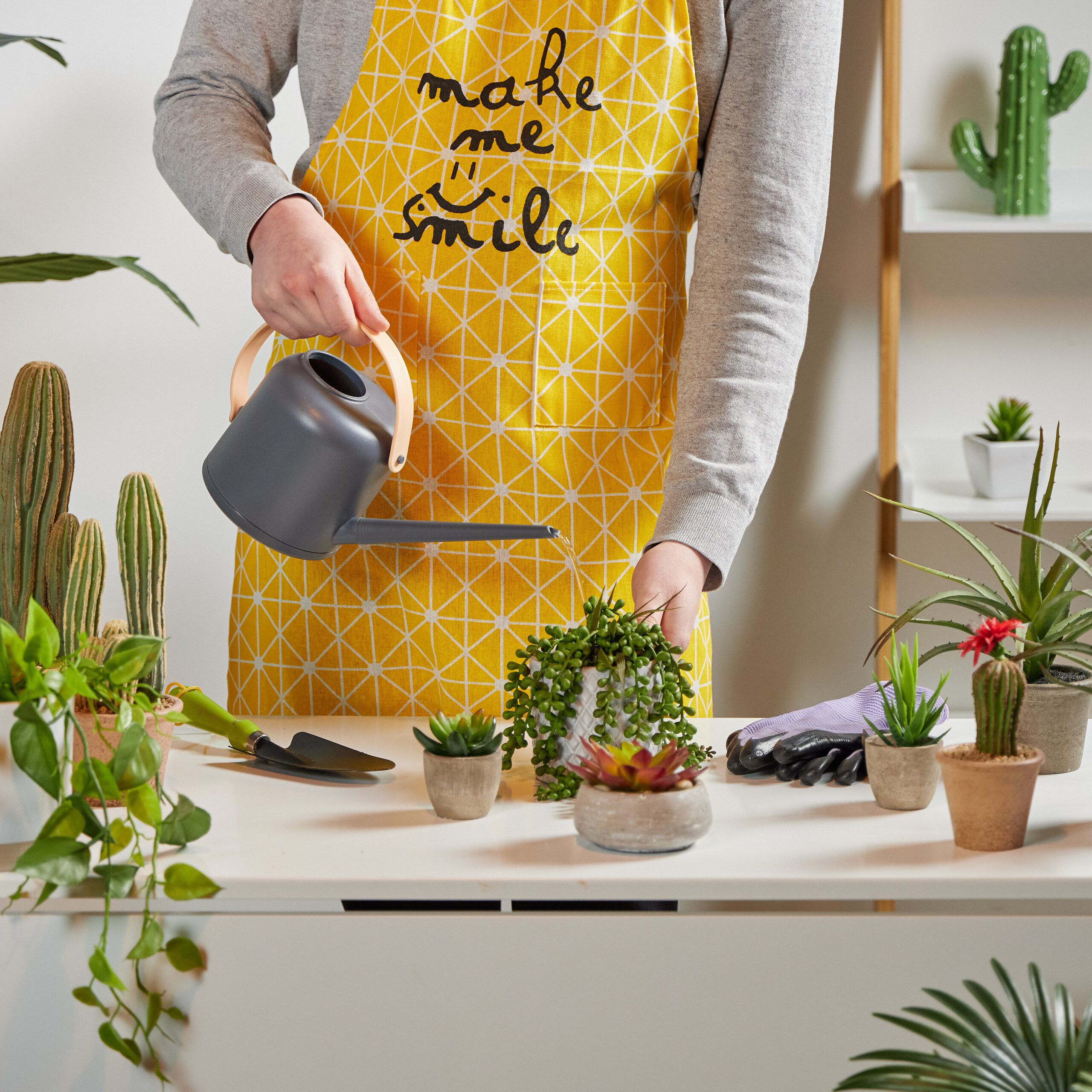 relaxdays Gießkanne Zimmerpflanzen 1,7 Lit (1-tlg)