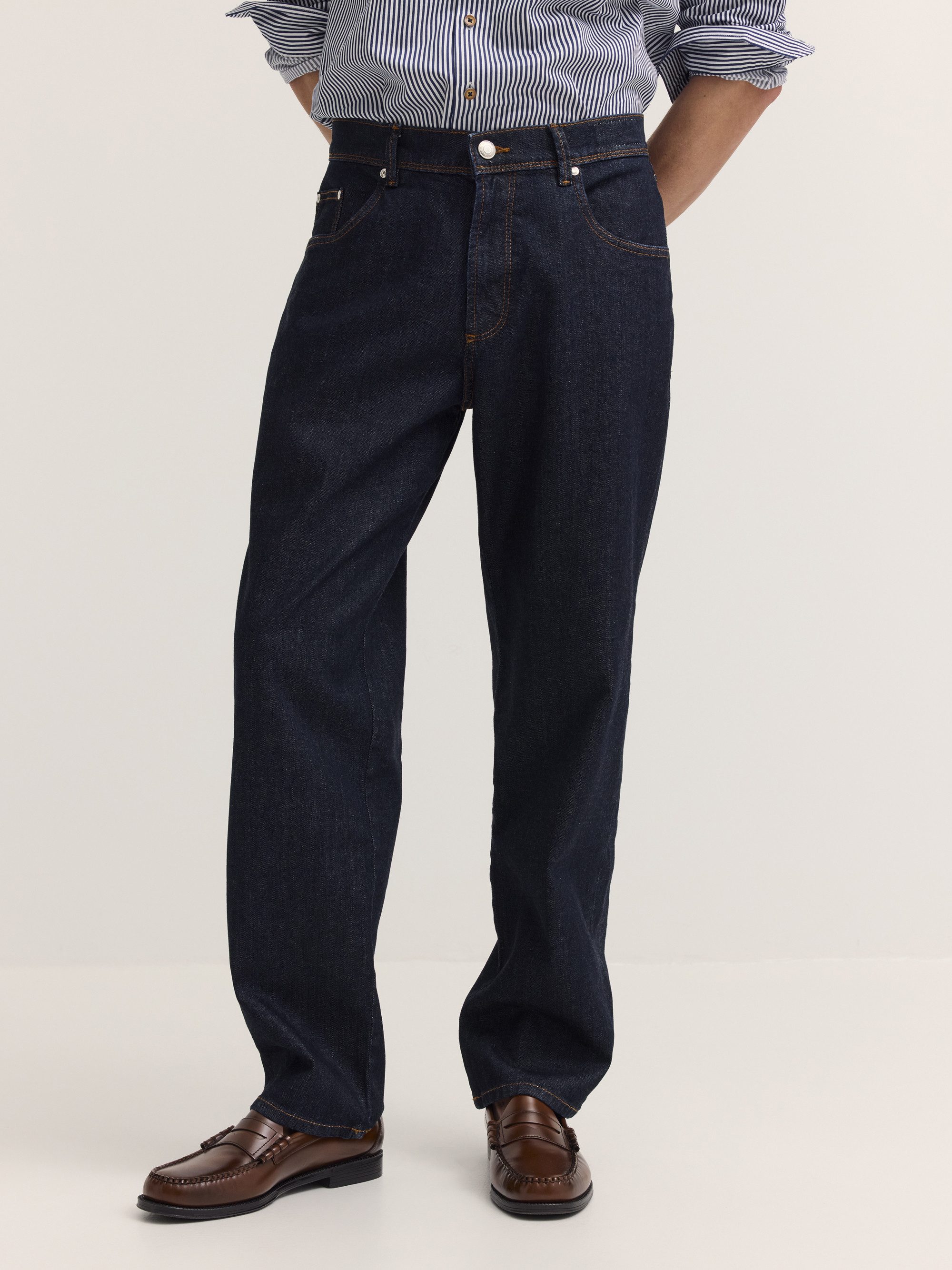 bugatti 5-Pocket-Jeans Loose Fit aus Kaihara Raw Denim