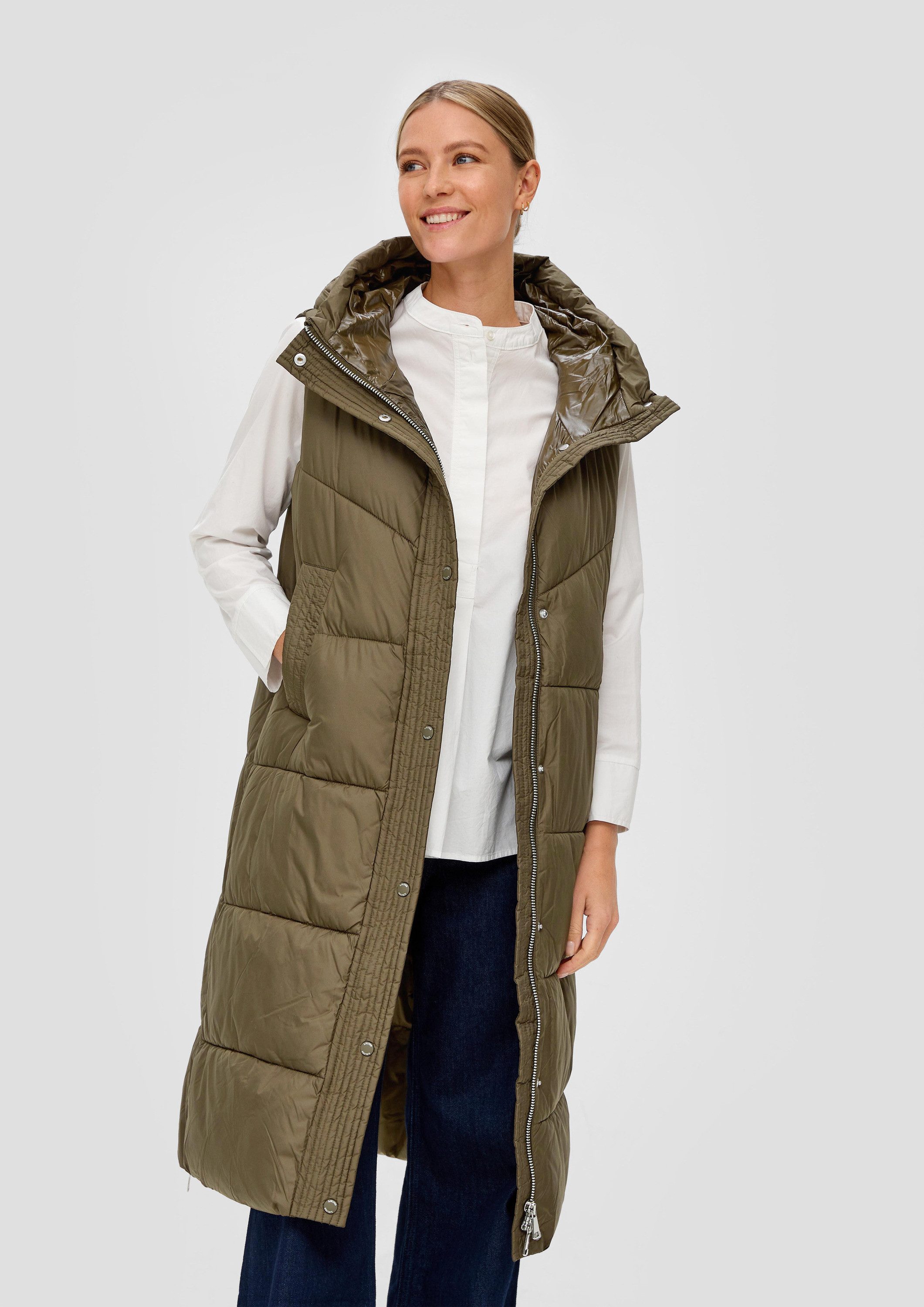 s.Oliver Outdoorjacke Outdoor-Weste Steppweste mit Kapuze 