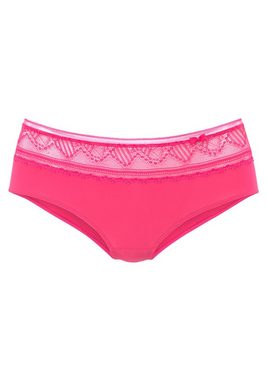 LASCANA Panty mit Spitze anteilig aus recyceltem Polyamid