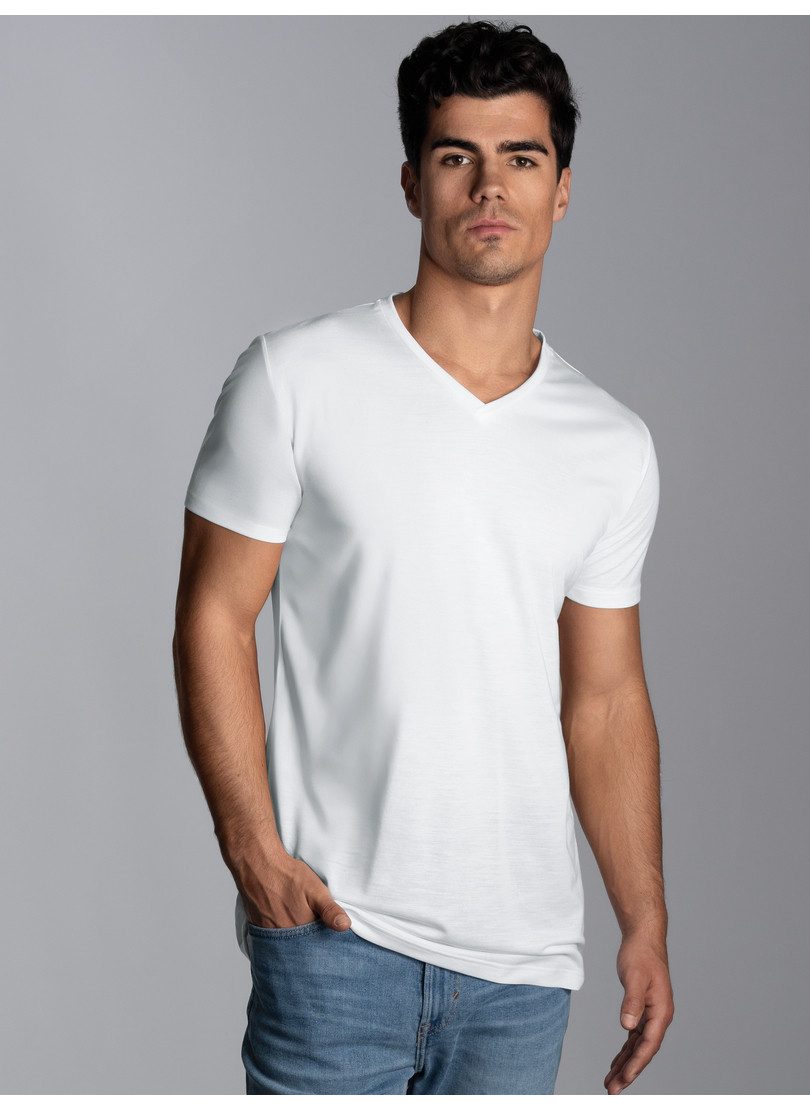 Trigema T-Shirt TRIGEMA V-Shirt aus 100% Lyocell (1-tlg)