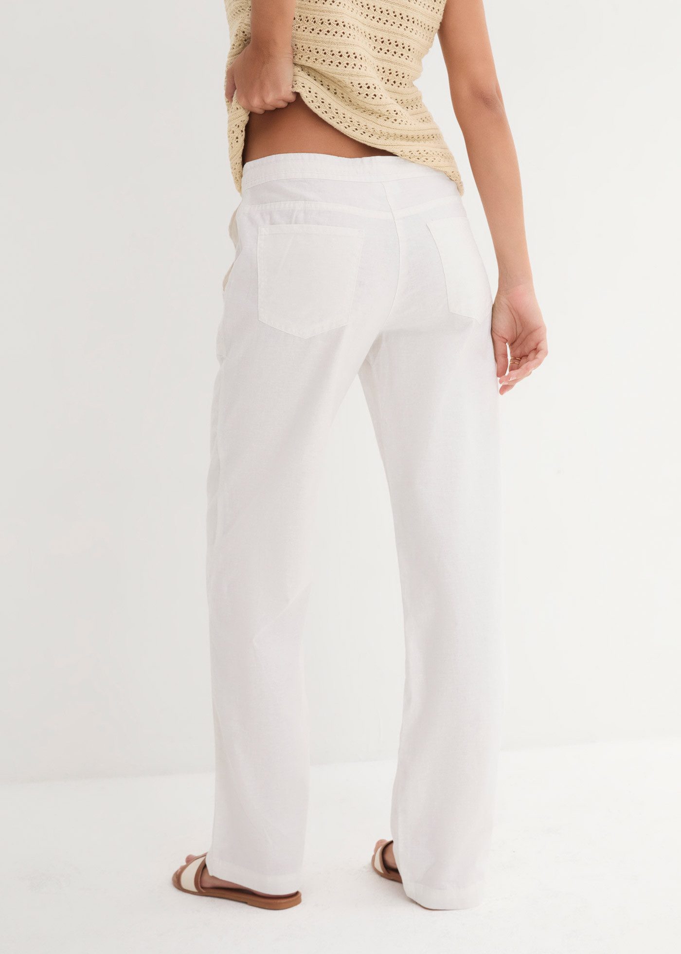 bonprix Leinenhose Loose Fit, mit Kordelzugbund, mit Eingrifftaschen, mit Gesäßtaschen