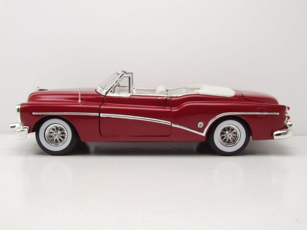 Motormax Modellauto Buick Skylark Convertible 1953 rot, Maßstab 1:18