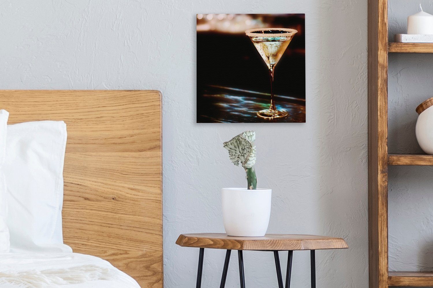 einer Bar, Wohnzimmer OneMillionCanvasses® schwarzen Martini-Glas Schlafzimmer auf St), Bilder Martini mit Leinwand (1 für Leinwandbild