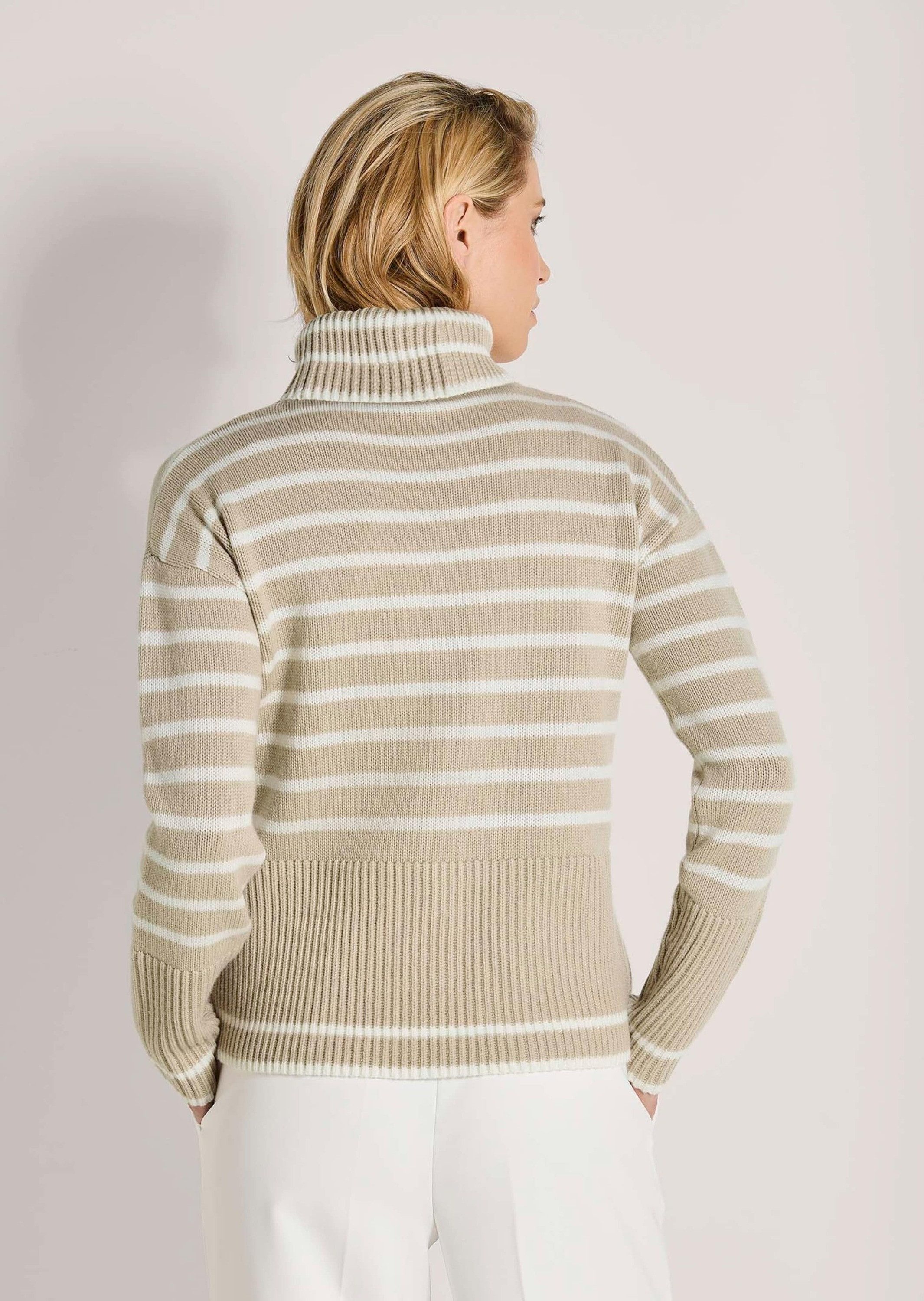 MADELEINE Strickpullover Moderner Rollkragenpullover im Streifen-Design Wollpullover mit formstabilem Rippstrick und langen Ärmeln