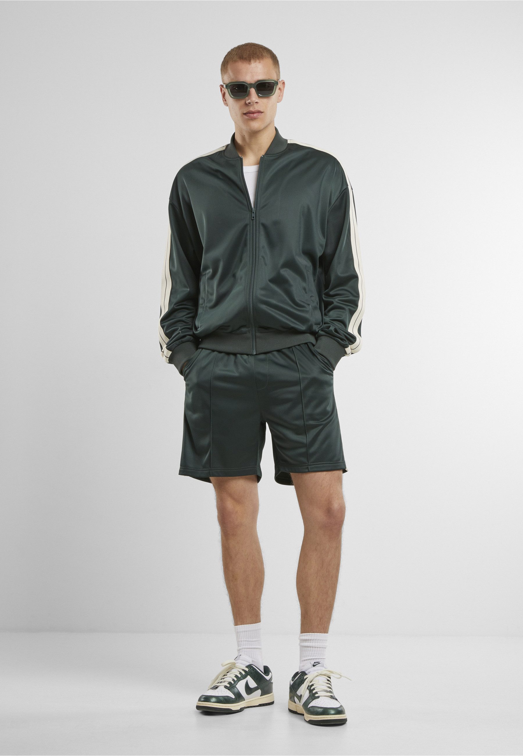 URBAN CLASSICS Allwetterjacke Urban Classics Tennis Core Jacket (1-St)