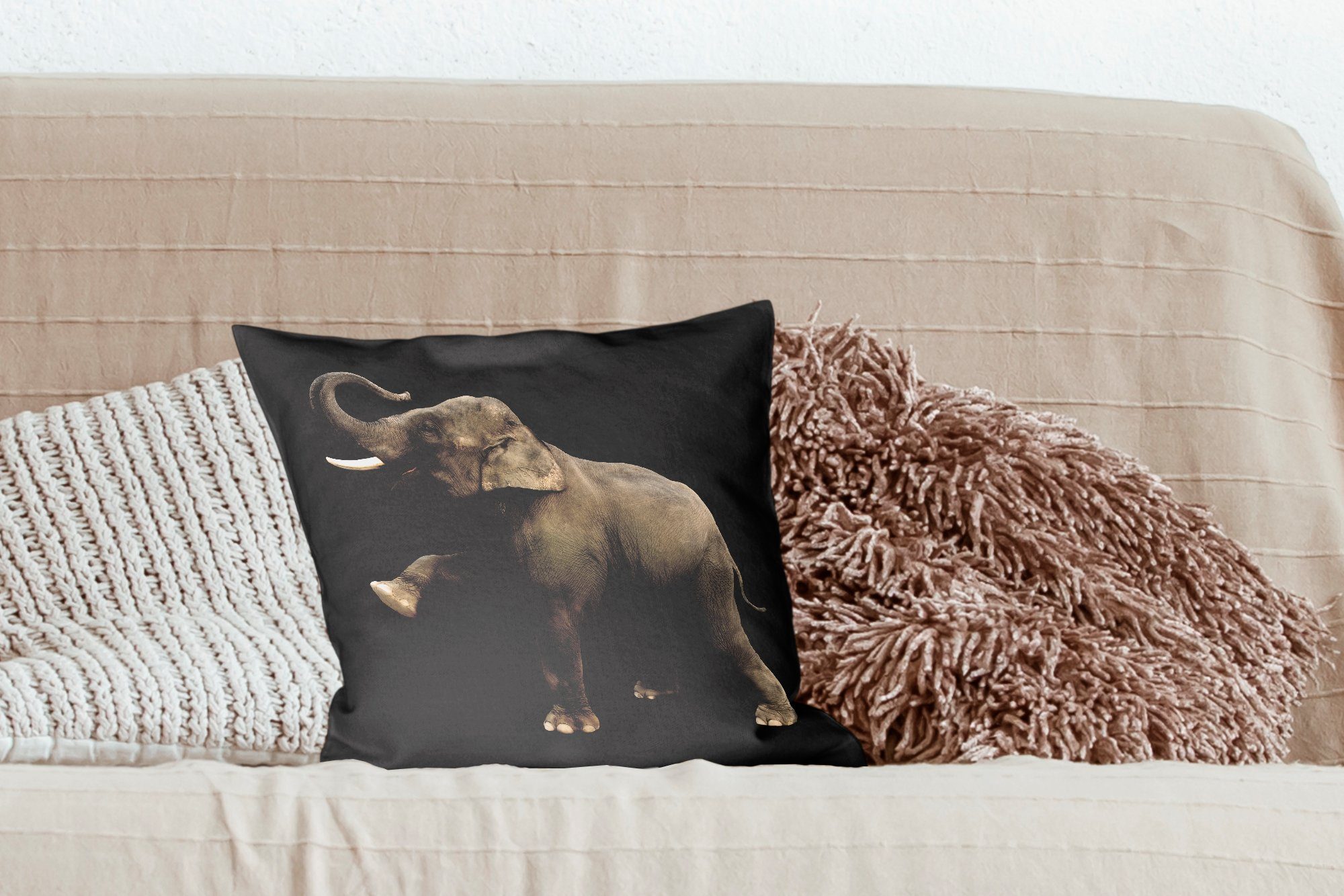 MuchoWow Dekokissen Elefant - mit - Zierkissen für Sofakissen Schwarz Füllung Deko, Schlafzimmer, Porträt, Wohzimmer, Tiere 