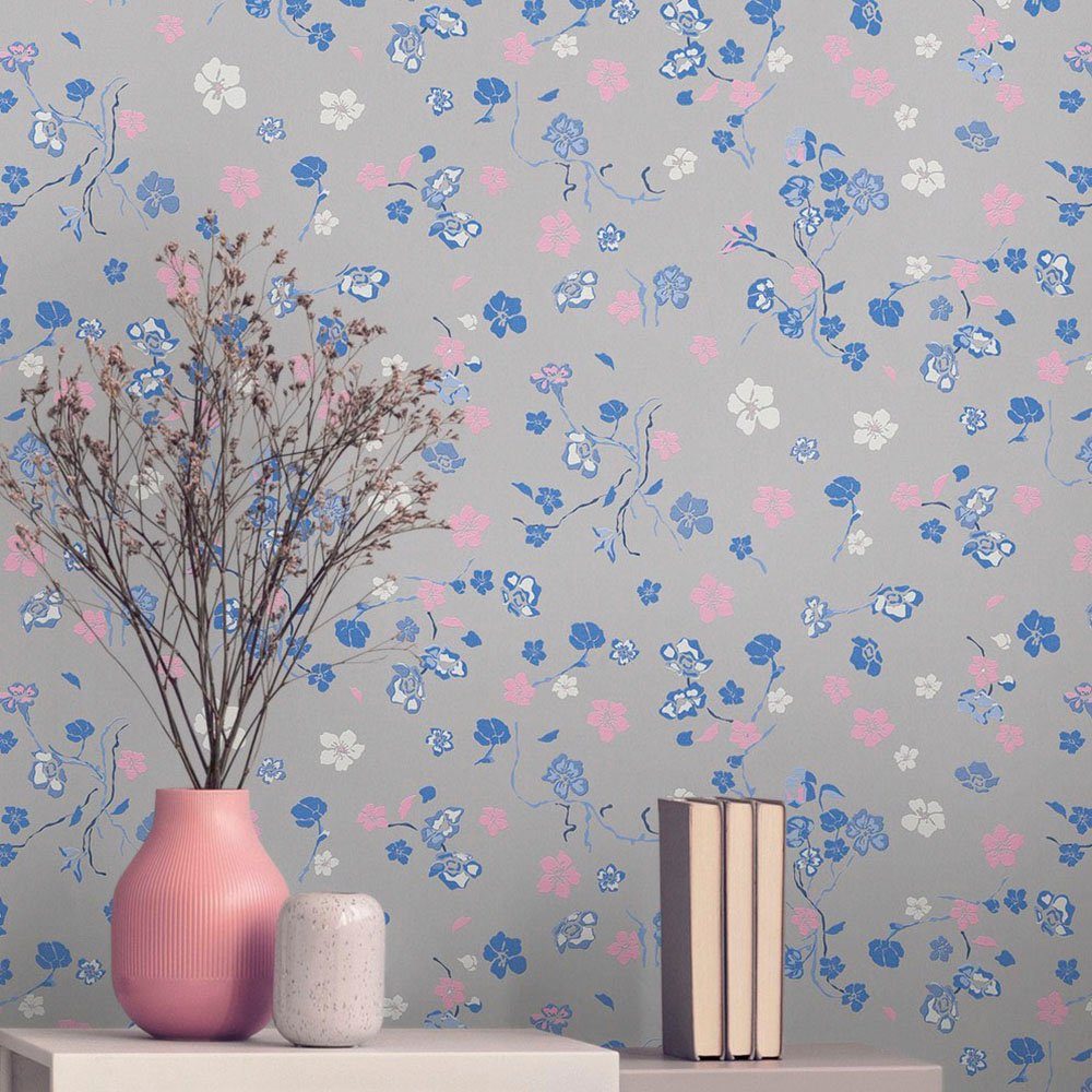 Floral Turnowsky living Designer St), strukturiert, Blumentapete, of Kunst (1 House matt, walls blau Vliestapete extravagant verspielt