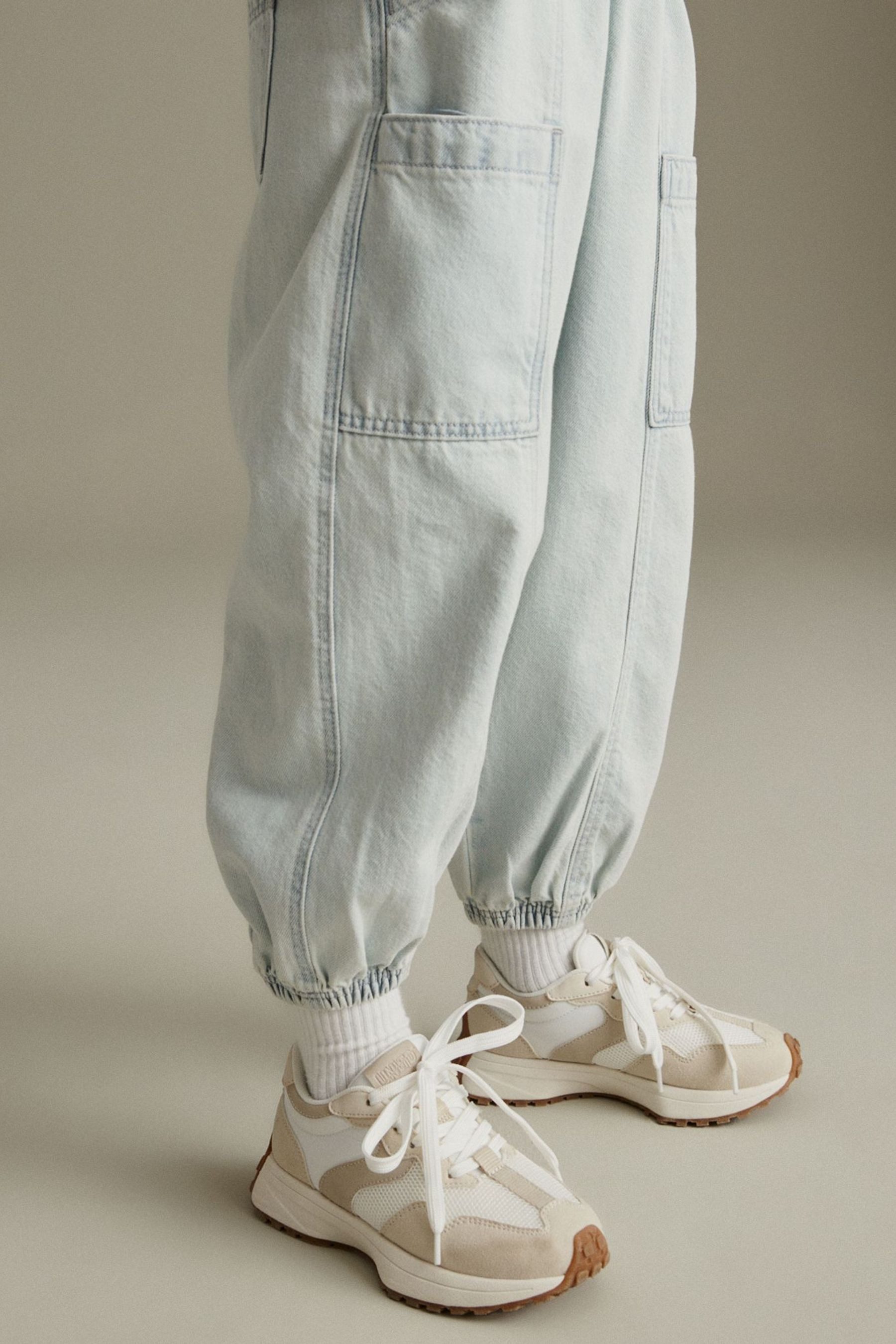 Next Schnürsneaker mit dicker Sohle Sneaker (1-tlg)