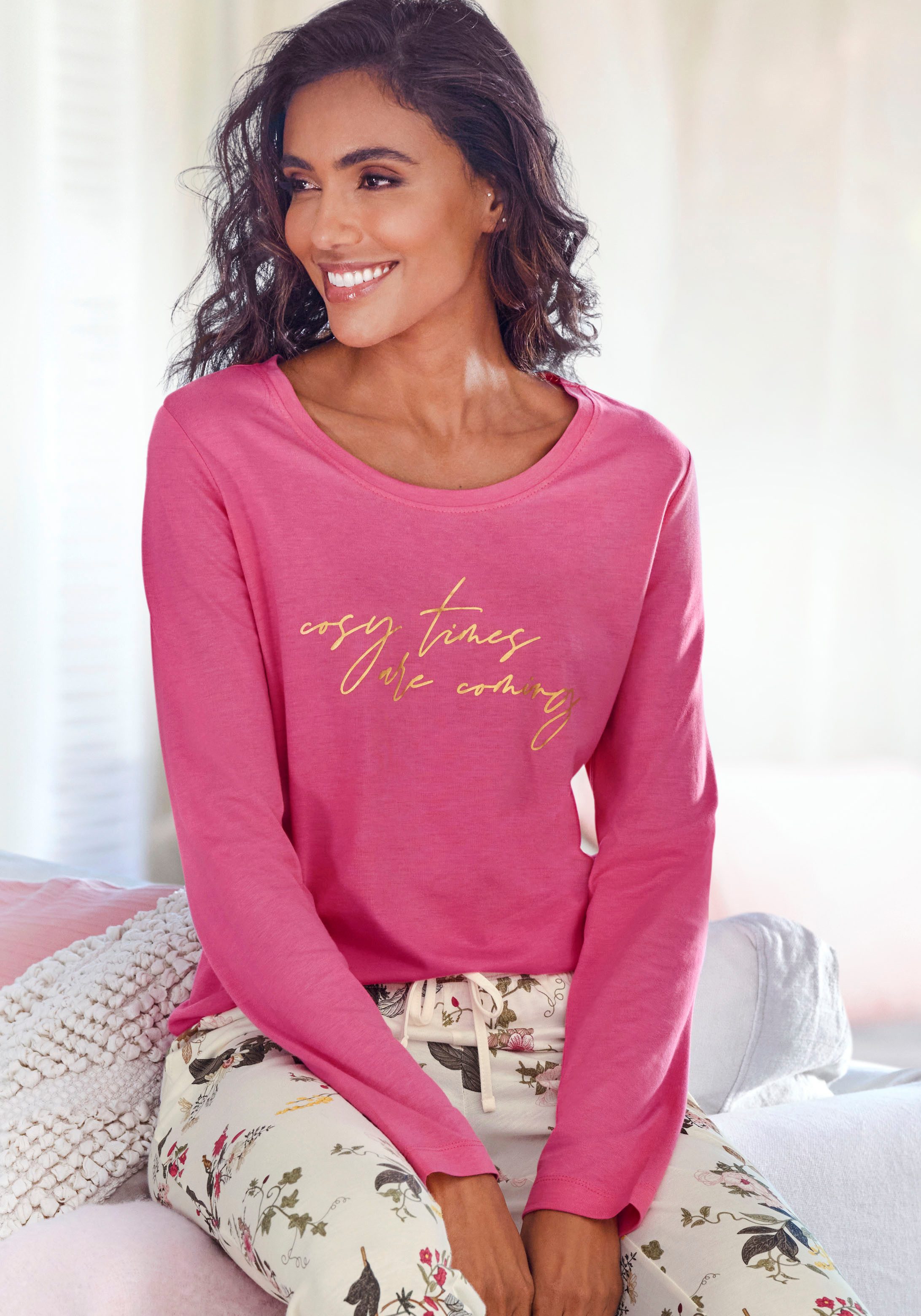 LASCANA Pyjamaoberteil mit Folienprint