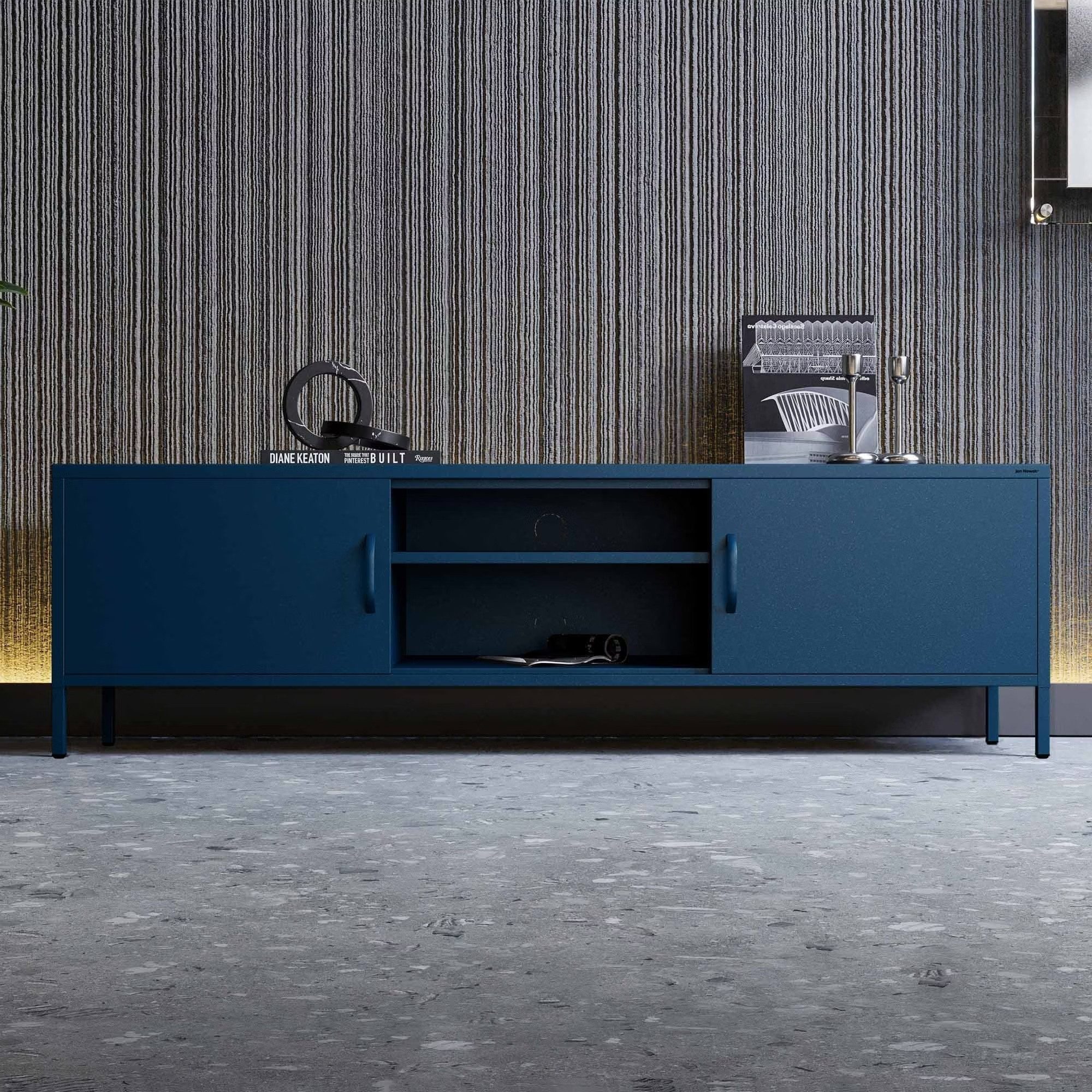 Jan Nowak Lowboard ROSARIA TV-Schrank XL Metall Stahl 170x40x50cm 2 Türen (Stahl 0,6mm, 2 Türen, offene Nische, Kabeldurchführung 50mm), Kabelführung Stahlbeine Modern Wohnzimmer