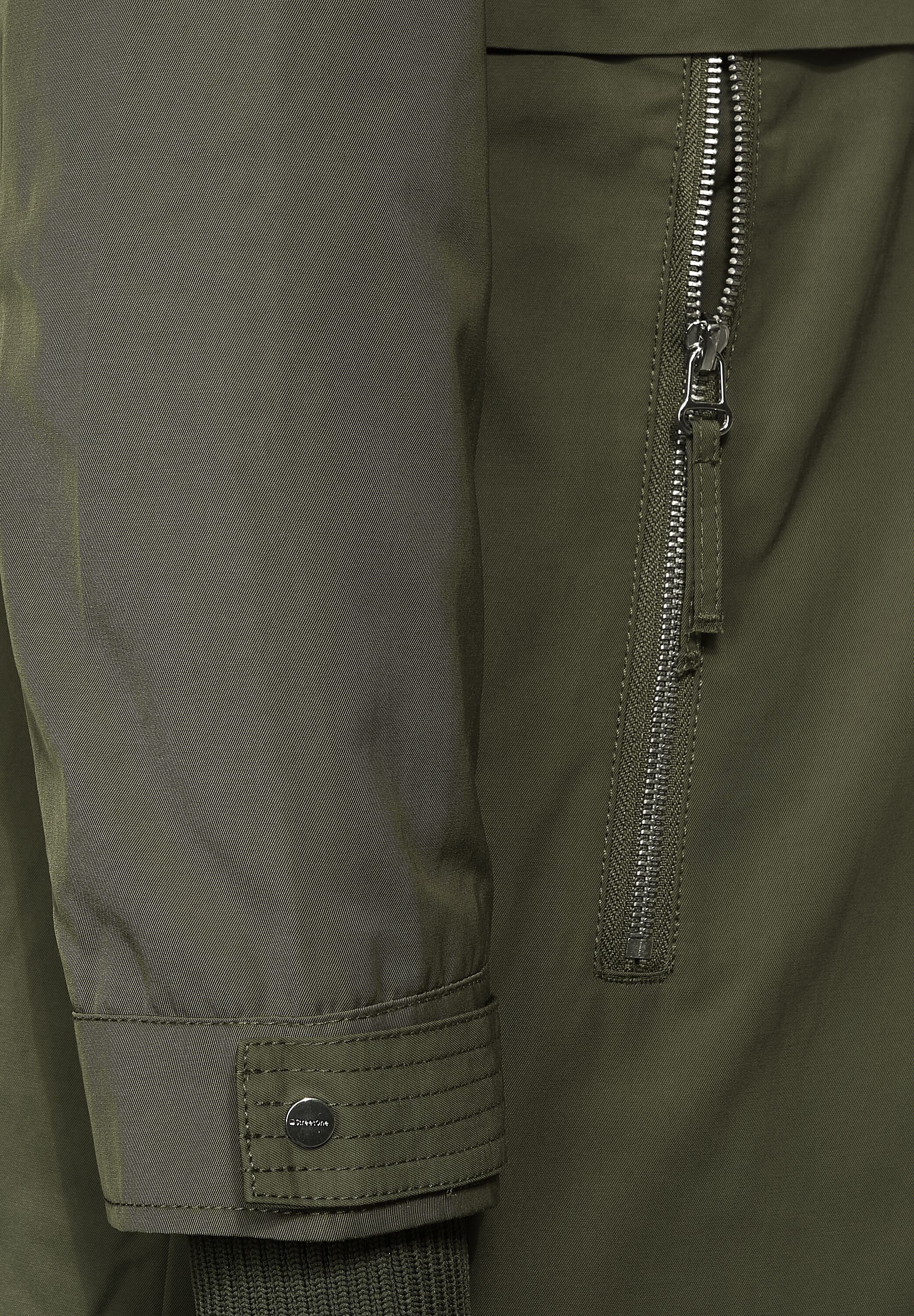 STREET ONE Kurzmantel homey Wege (1-tlg) Street Homey One Taschen Longparka green Gr mit in Zipper 2