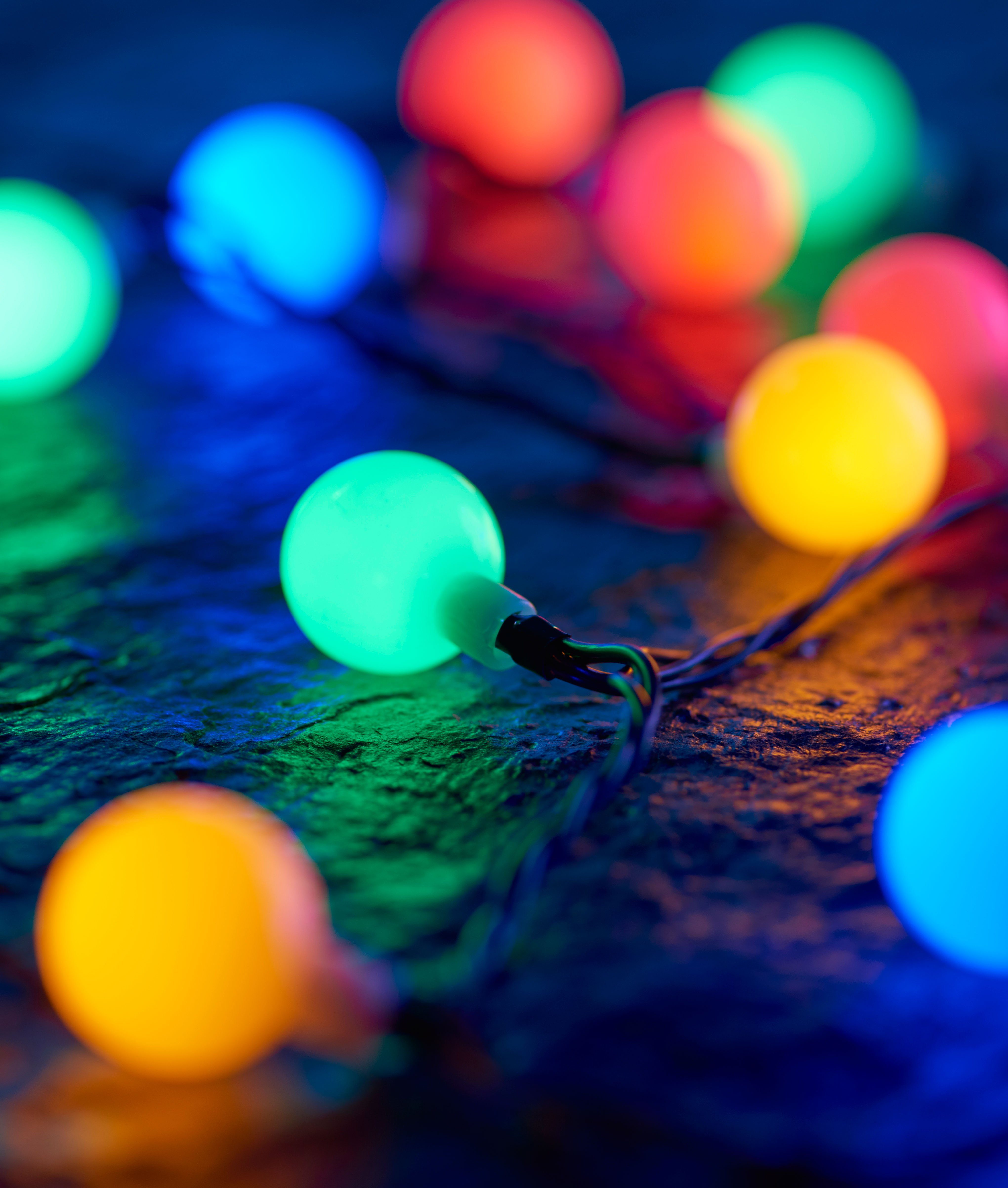 BONETTI Lichterkette XXL Partylichterkette mit 180 Leuchtkugeln, 180-flammig, für Innen- und geschützten Außenbereich (IP44), 17,9 Meter + Zuleitung