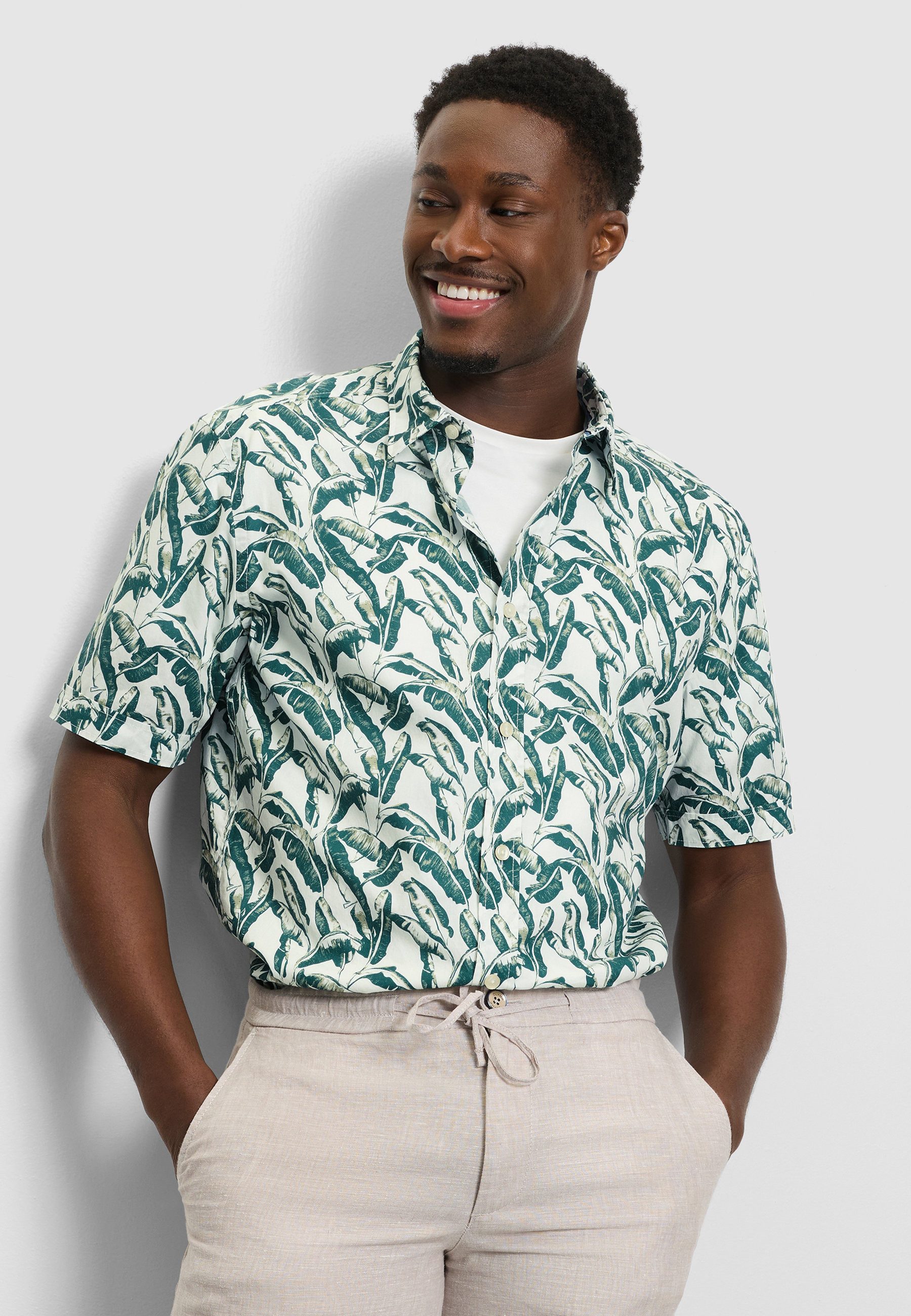 OLYMP Kurzarmhemd OLYMP Casual, regular fit, Kent