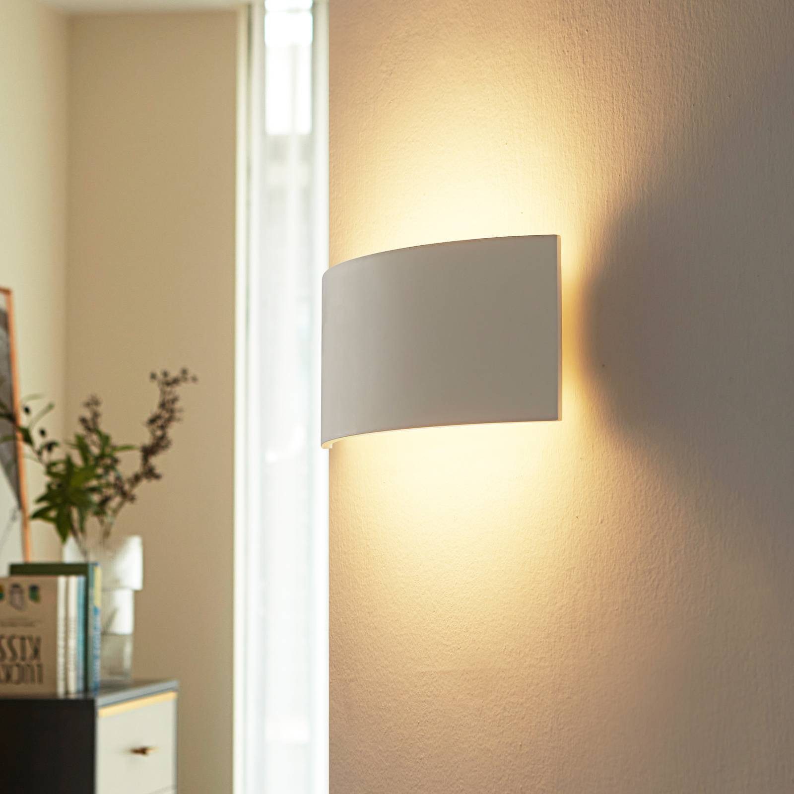 Lindby Wandleuchte Naike, dimmbar, Leuchtmittel nicht günstig online kaufen