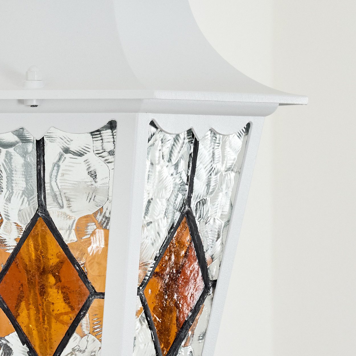 hofstein Außen-Wandleuchte Außenwandlampe mit Bewegungsmelder aus Metall/Glas in Weiß/Klar/Orange, Wandleuchte außen im Vintage/Antik/Landhaus-Design, E27, IP44