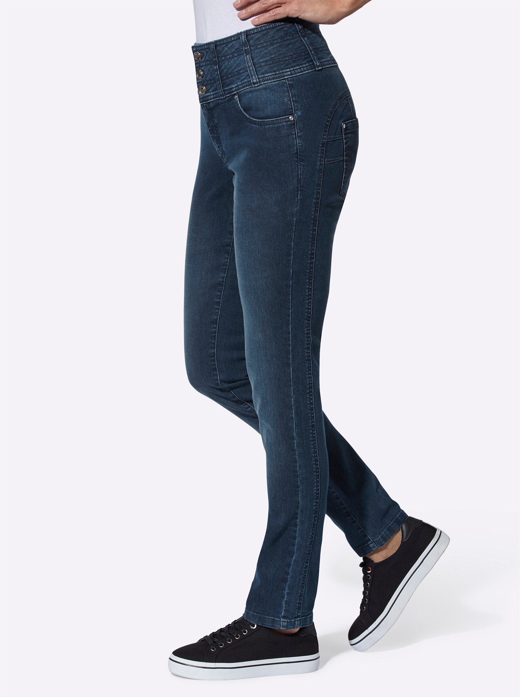 Jeans Bequeme an! Sieh blue-stone-washed