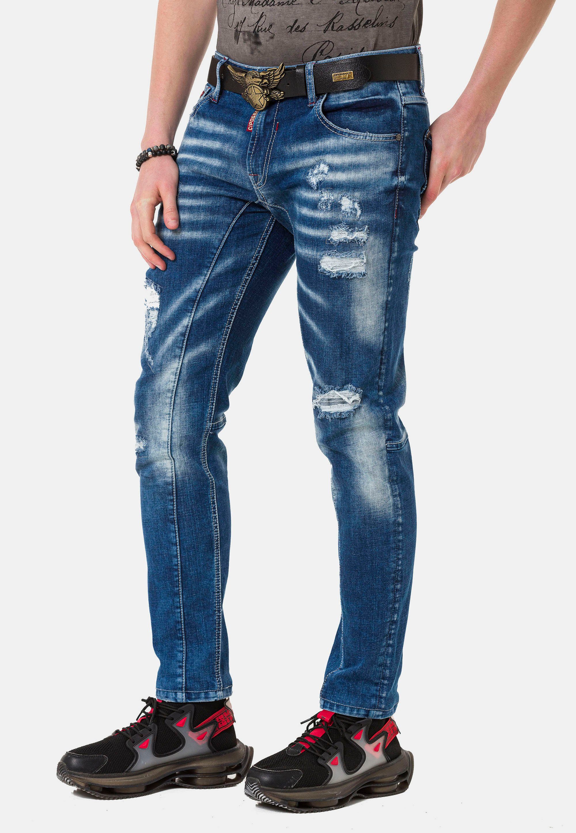 Cipo & Baxx Straight-Jeans in Destroyed-Look modischem