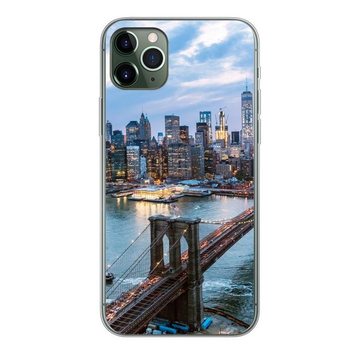 MuchoWow Handyhülle New York - Brooklyn Bridge - Boot Handyhülle Apple iPhone 11 Pro Max Smartphone-Bumper Print Handy