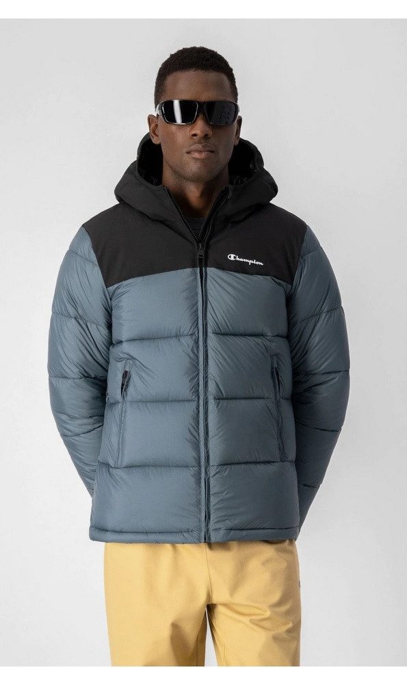 Champion Winterjacke mit Kapuze - Funktionswattierung, mit kleinem Logo-Sch günstig online kaufen