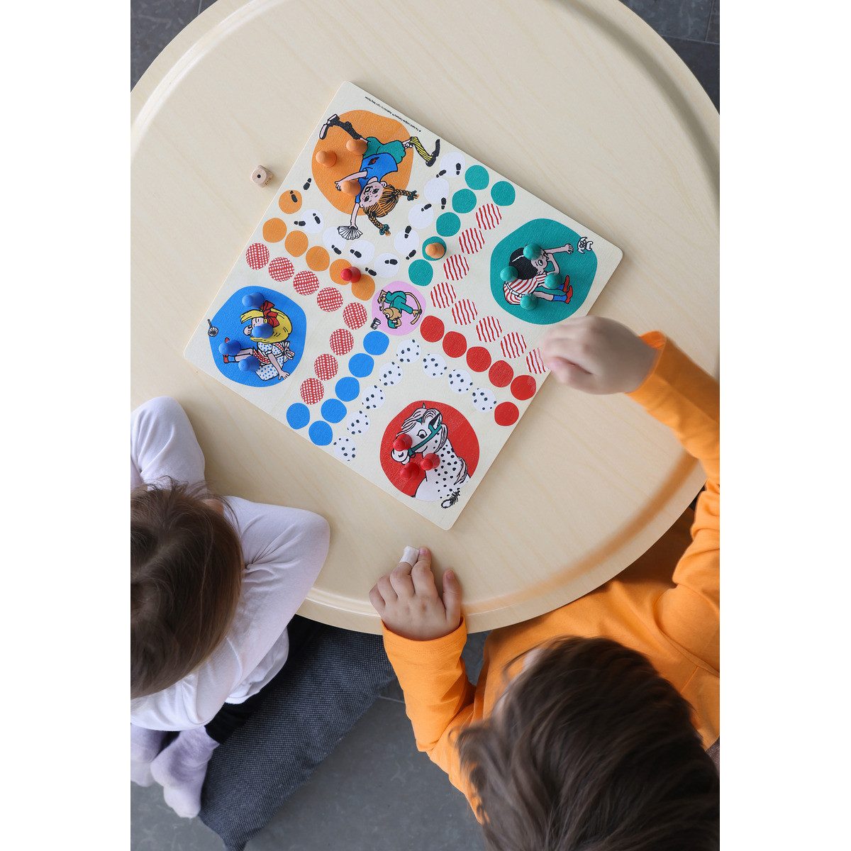 Pippi Langstrumpf Lernspielzeug Ludo Brettspiel Unisex Kinder, Gesellschaftsspiel, Familienspiel, Lernspiel, Strategiespiel