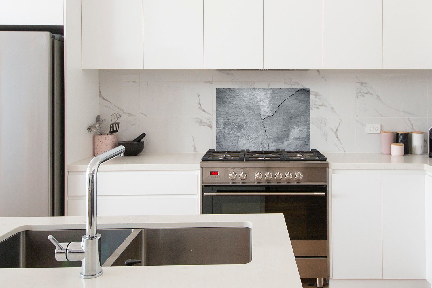 Beton Grau Temperaturbeständig - küchen (1-tlg), cm, aus Wandschutz, MuchoWow Herdblende Küchenrückwand 60x40 - Riss,