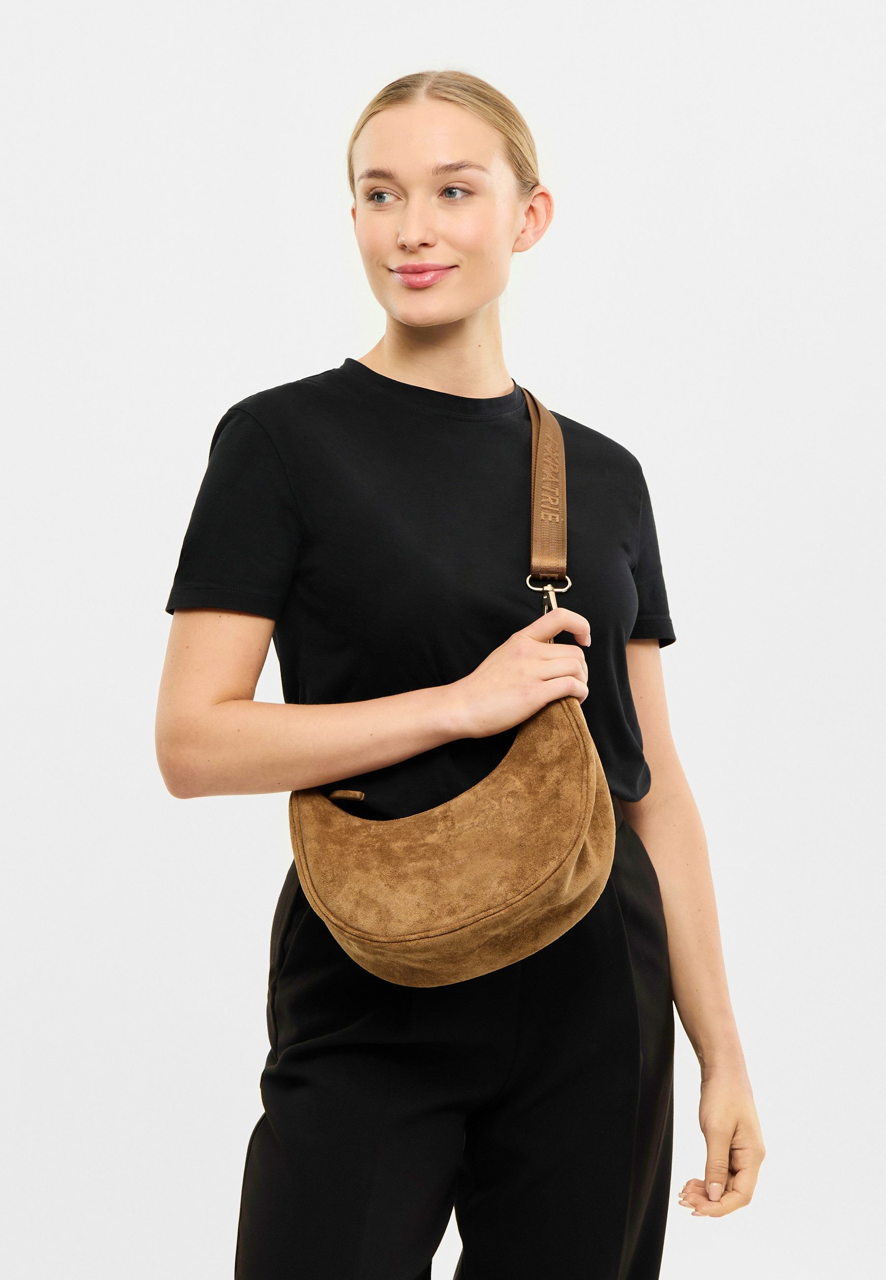 Expatrié Umhängetasche Lea Small Suede Half Moon Bag, Elegante Crossbody Ba günstig online kaufen