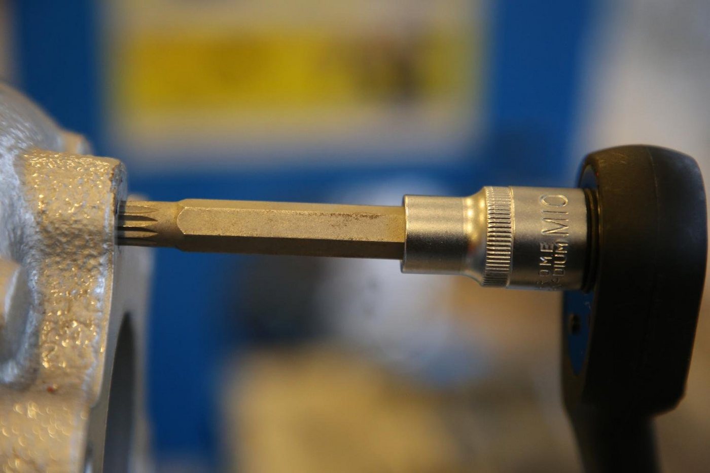 Thumbnail - Brilliant Tools Bohrer- und Bitset 1/2" Vielzahn-Bit-Stecknuss, 100 mm lang, M10