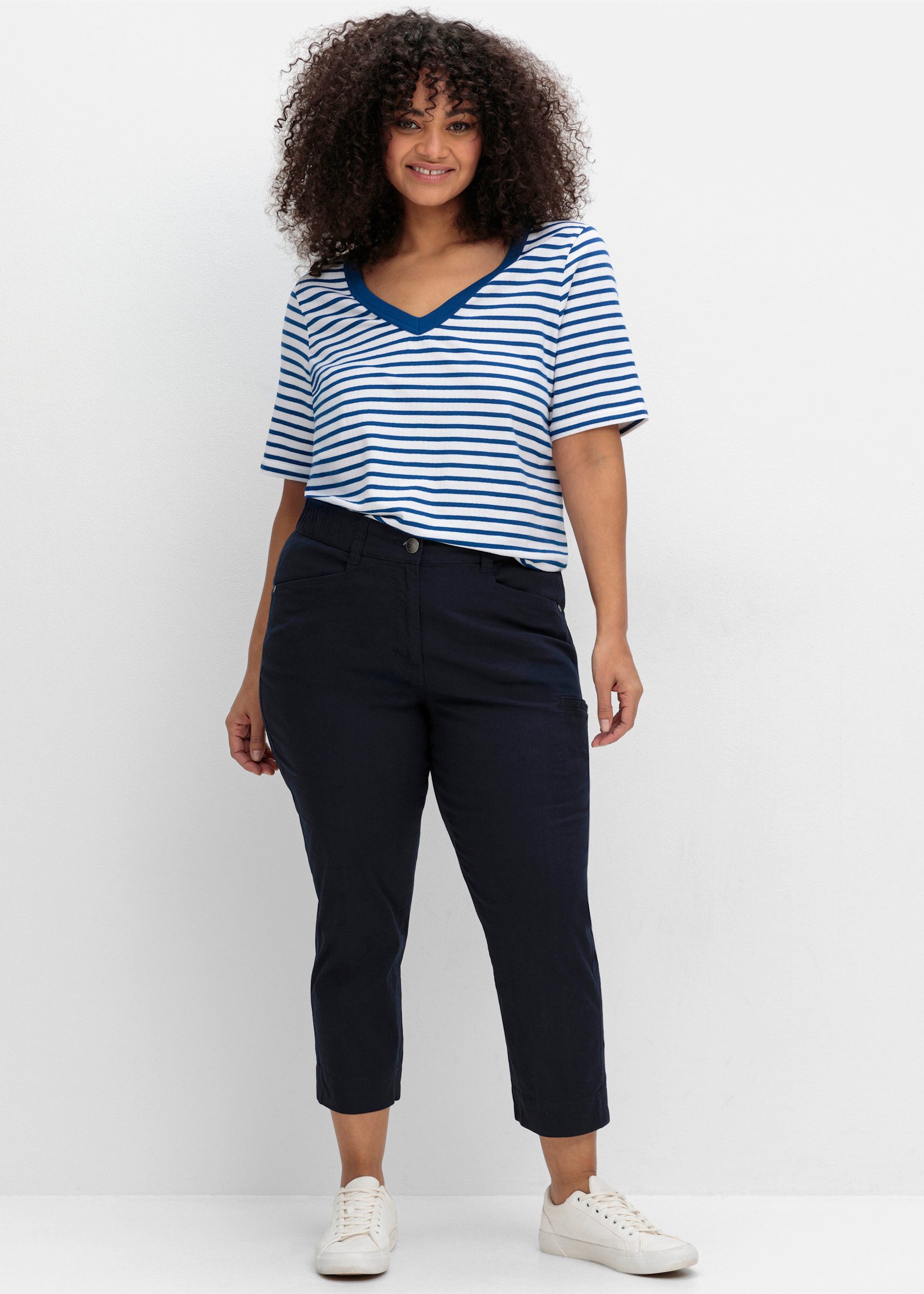 Sheego T-Shirt Ringelshirt . mit V-Ausschnitt, in Rippstruktur günstig online kaufen