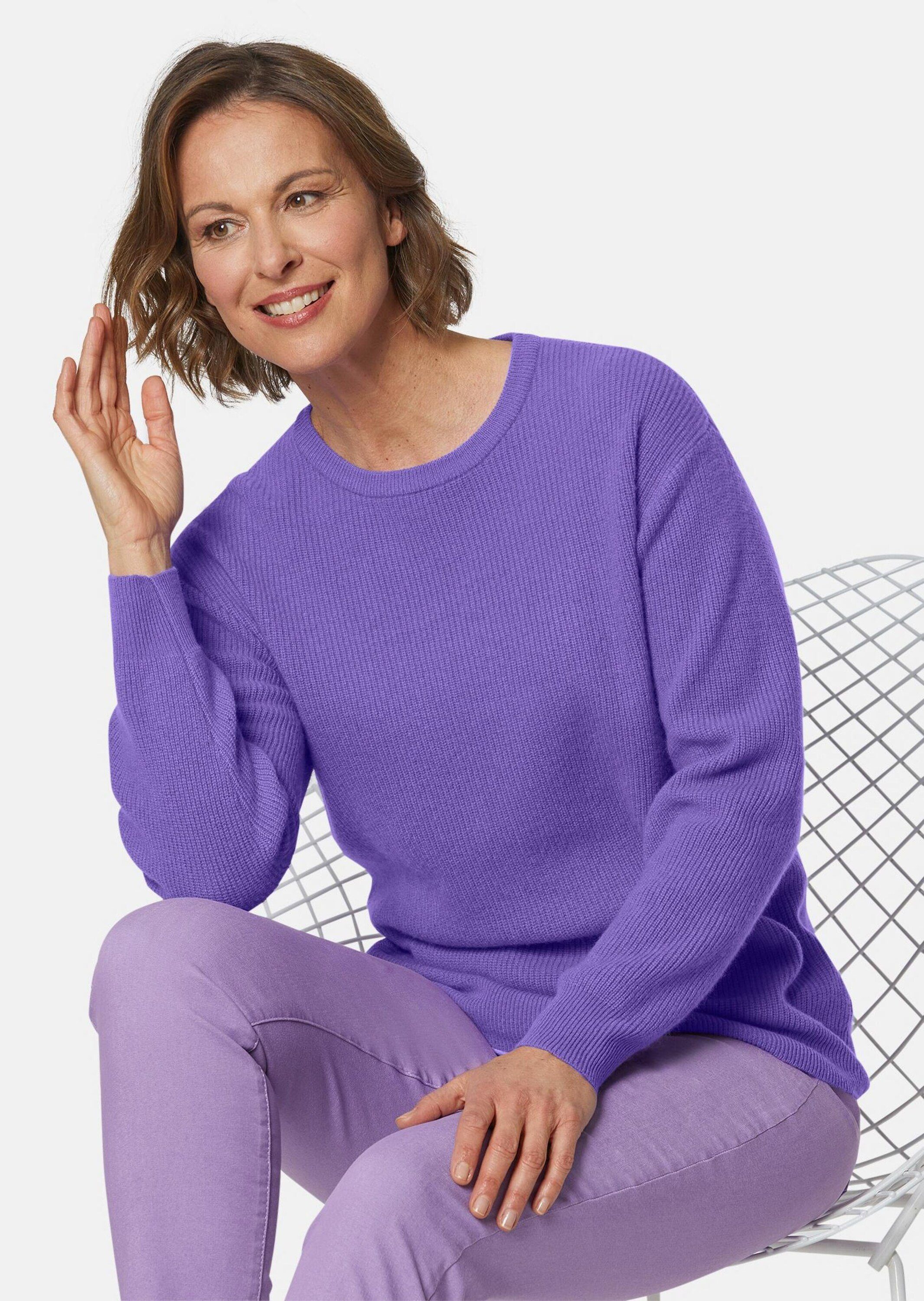 GOLDNER Kurzgröße: lila Strickpullover