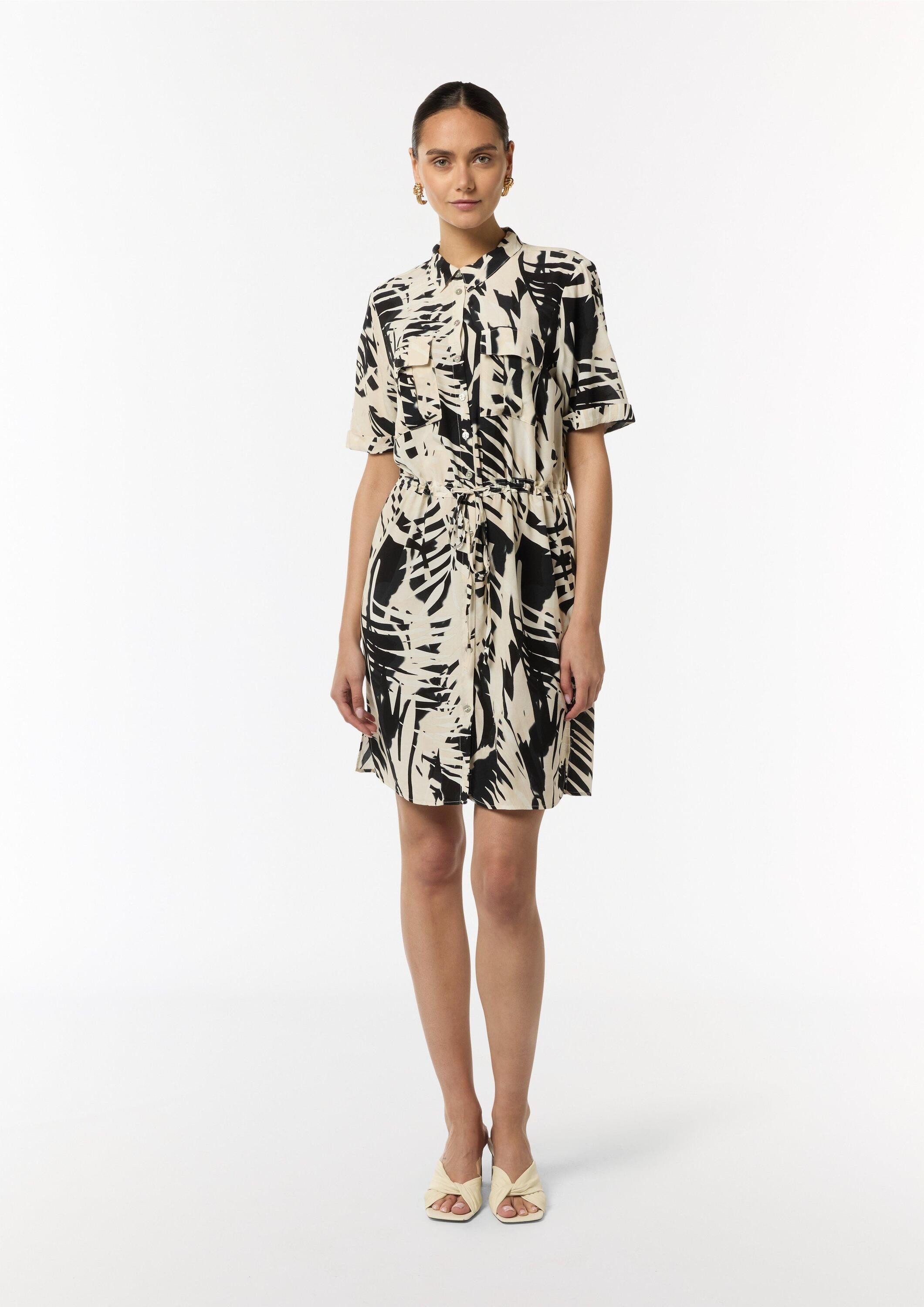 comma Minikleid Bluse Kleid mit Knopfleiste und Hemdkragen günstig online kaufen