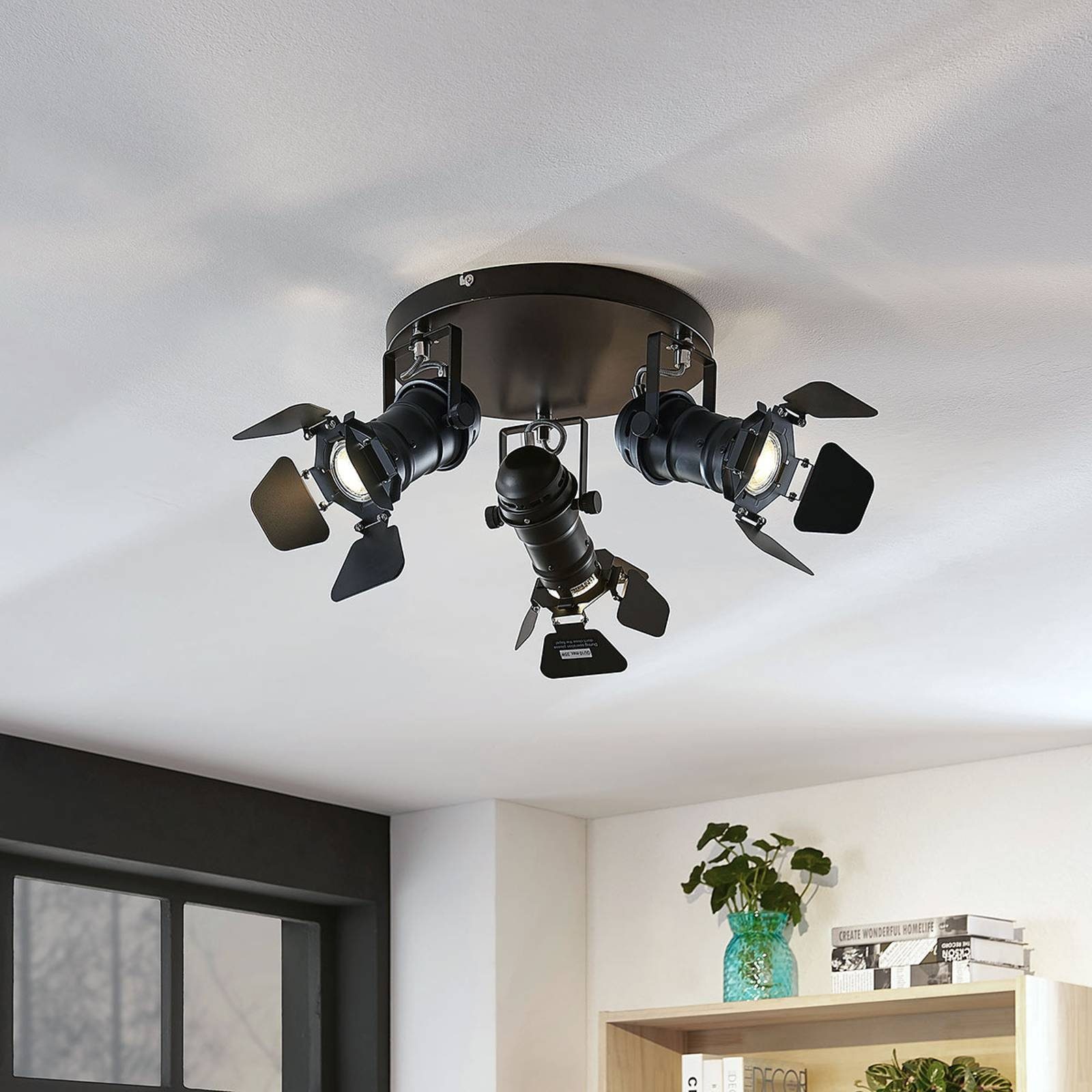 Lindby Deckenstrahler Tilen, Metall, Schwarz IP20, 3 x 35 W