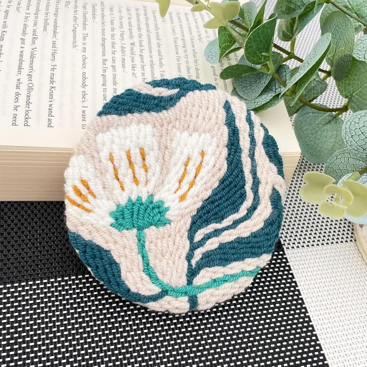 BlingBin Kreativset Stanznadel-Set, Untersetzer-Set, 6-teiliges, Einfaches DIY-Stick-Set, (6er Set, 6-tlg., 10*10cm), für Anfänger mit Vorlagen, Werkzeug, Garnen, Stickrahmen und Anleitung