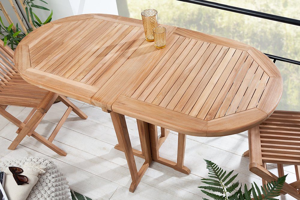 Großer Gartentisch aus Teak Holz