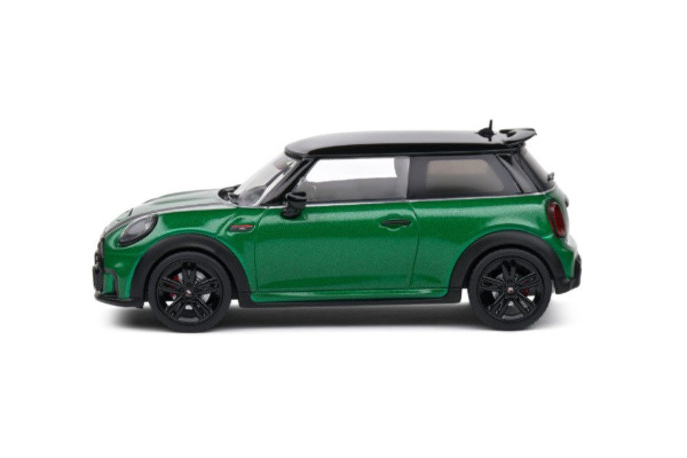 Solido Modellauto Mini John Cooper Works 2023 grün metallic, Maßstab 1:43