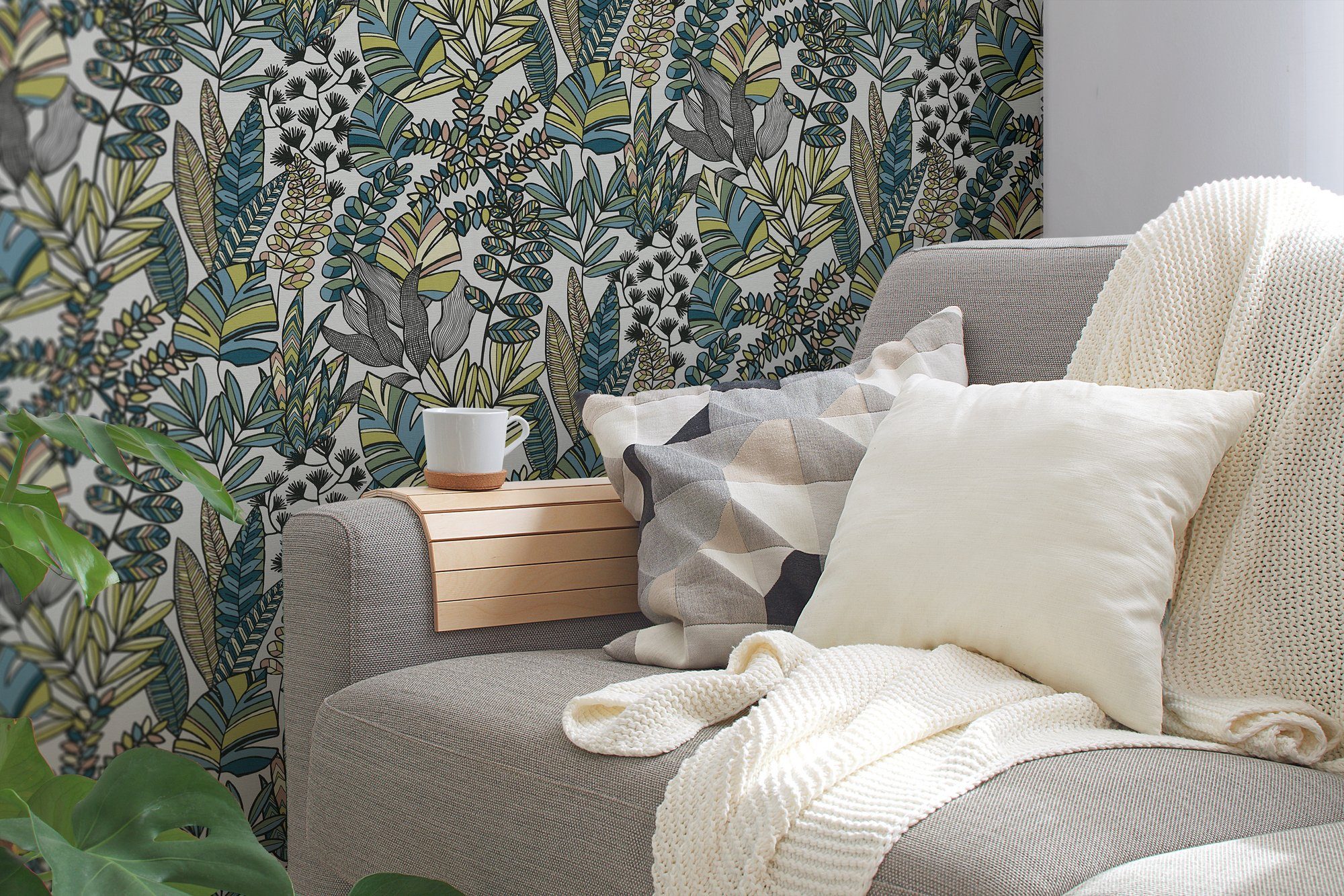 A.S. Création Vliestapete Antigua Tapete Floral, leicht strukturiert, matt, gemustert, neutral, (1 St), Pflanzen Tapete mit Blättern Retro Tapeten Wohnzimmer modern Flur Büro