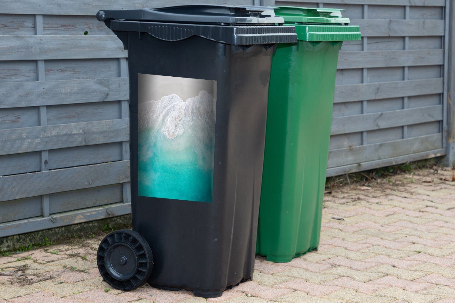 Container, Mülleimer-aufkleber, Wandsticker (1 Meer - Wellen Mülltonne, Abfalbehälter Sticker, St), MuchoWow Blau -