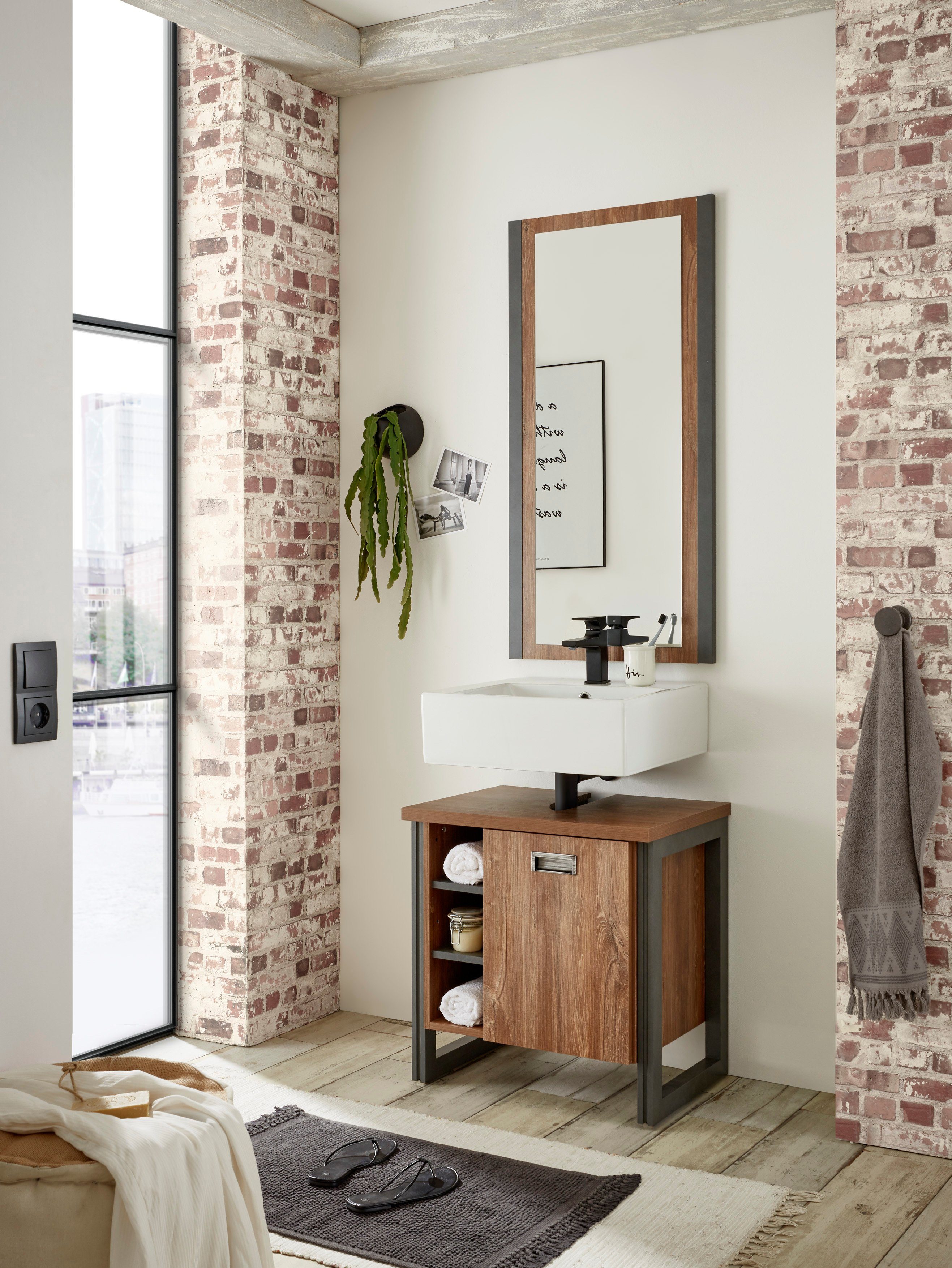 Home affaire Badmöbel-Set Detroit, Bad im Industrialdesign, 2-teiliges Badezimmer, (Set, 2-St), Waschbeckenunterschrank und Spiegel, holzfarben, mit offenen Fächern