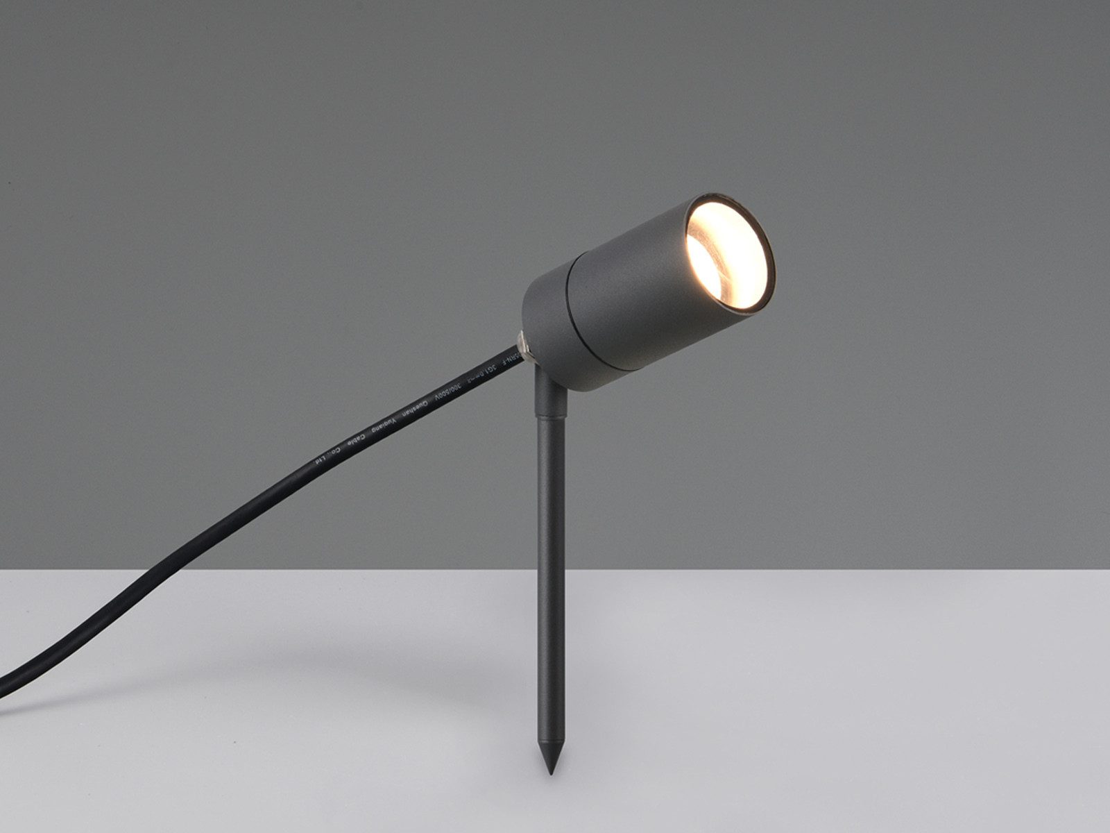 Reality Leuchten LED Gartenstrahler mit Erdspieß & 2 Meter Kabel, Ø 5cm, LED wechselbar, warmweiß, Außenstrahler Gartenbeleuchtung mit Strom Baumstrahler Baumbeleuchtung