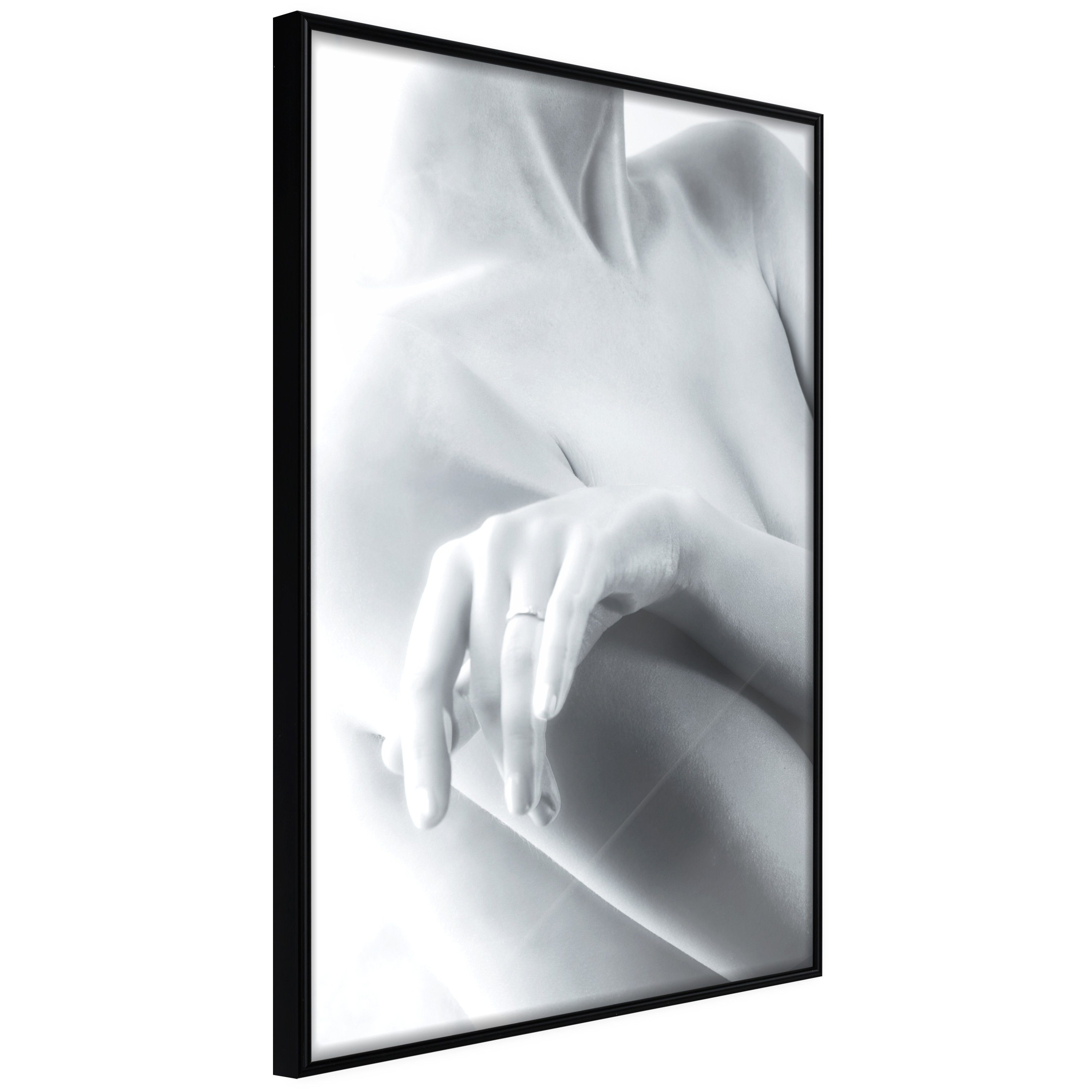 Artgeist Poster Feminine Delicacy []
